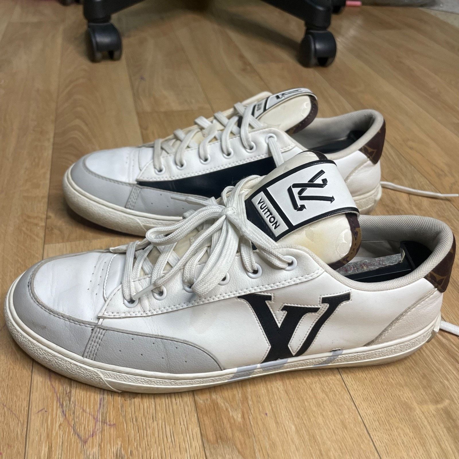 Louis Vuitton Louis Vuitton Charlie Sneakers Leather LV Shoes MEN WHITE Size US 9.5 / EU 42-43 - 1 Thumbnail