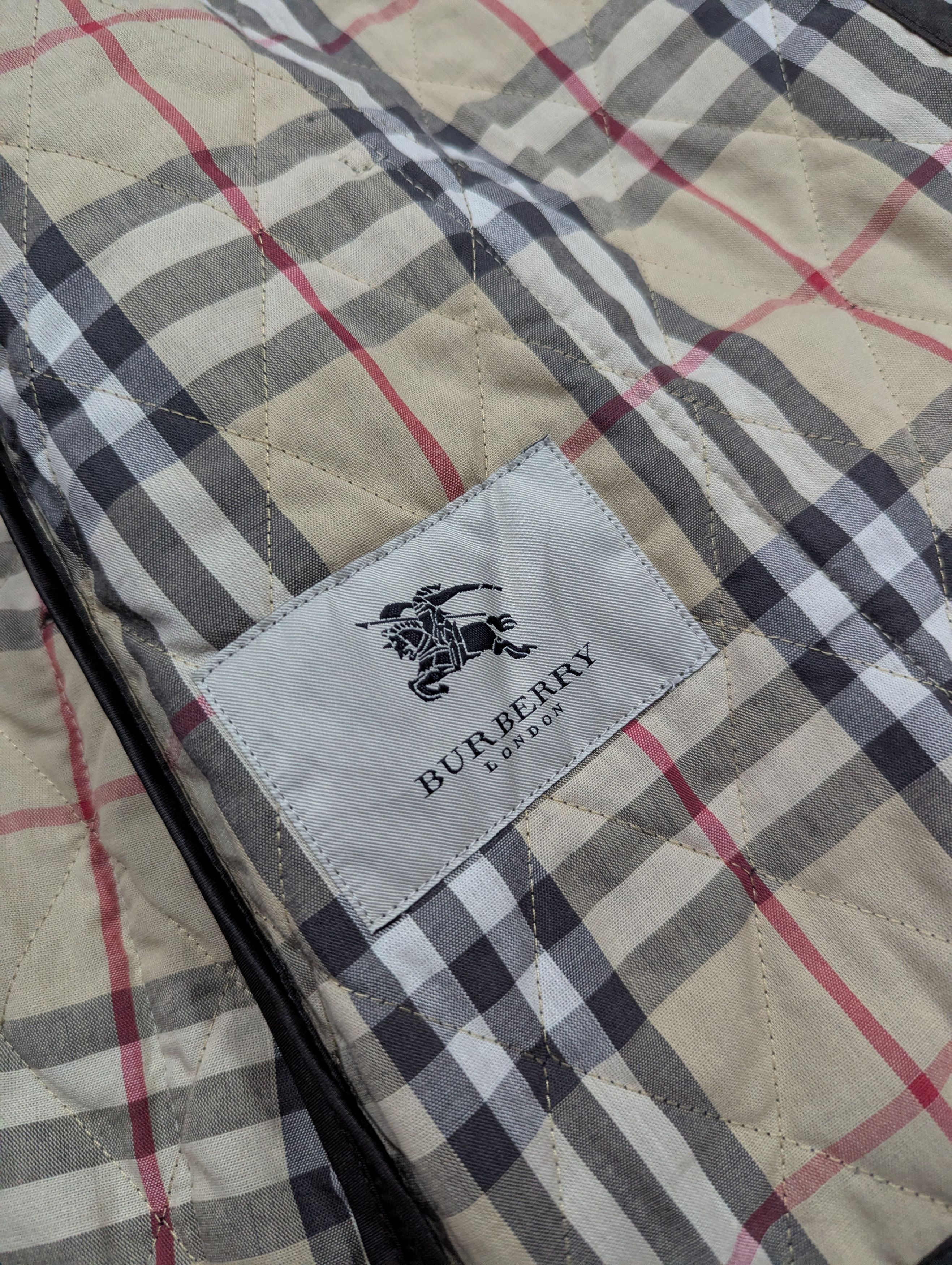 Burberry Burberry London Diamond Quilted Jacket Size US S / EU 44-46 / 1 - 8 Thumbnail