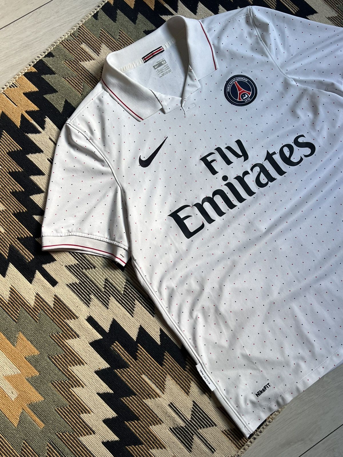 Nike Vintage Nike Paris Saint Germain PSG 2009 Blokecore Jersey Size US M / EU 48-50 / 2 - 4 Thumbnail