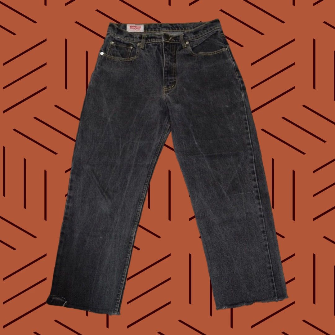 Levi's VINTAGE Levi's 510 Jeans Women 29 High Waist Tapered 80s Cut Hem Black Faded Womens Size 29" - 1 Thumbnail