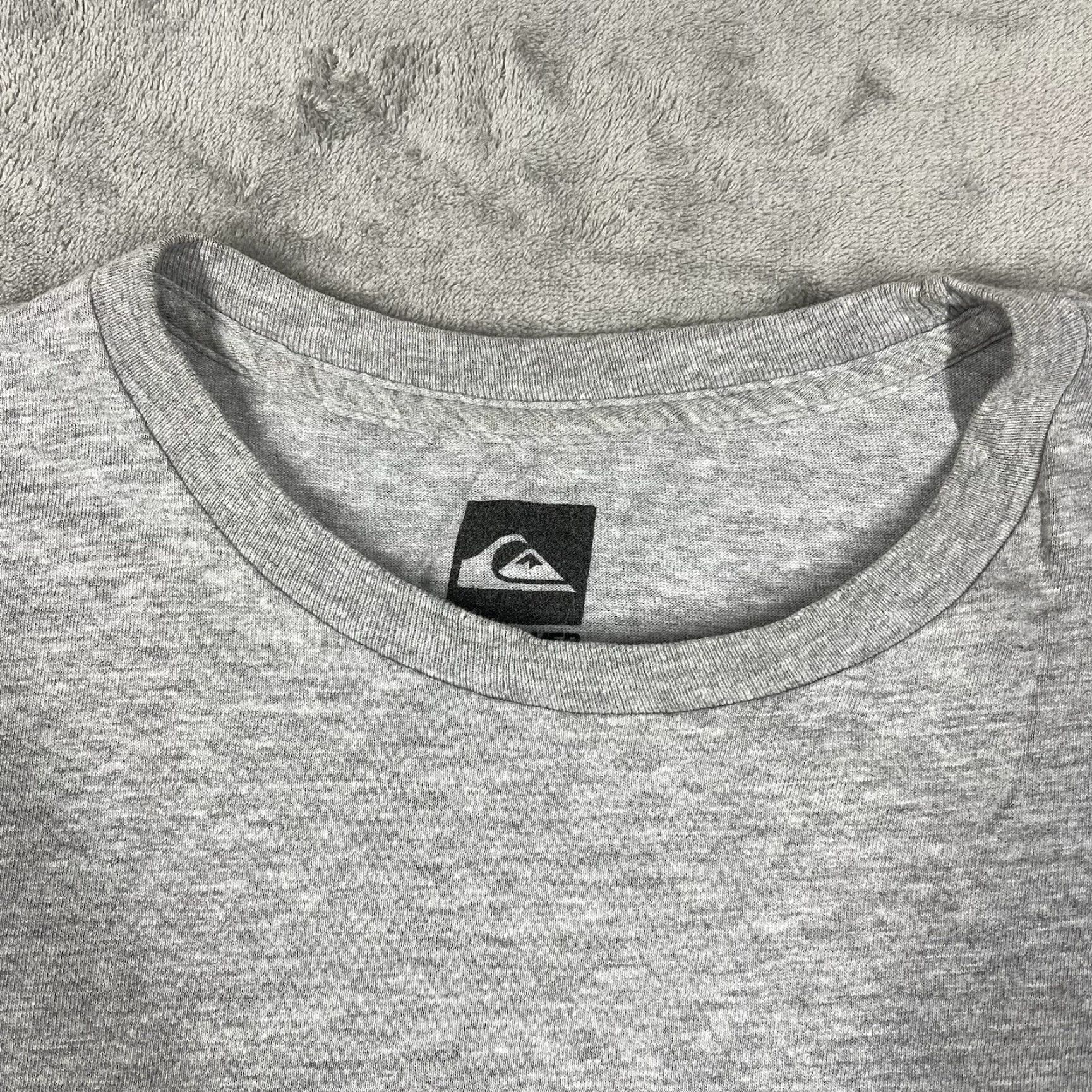 Quiksilver Quiksilver Pocket T-Shirt Men XL Gray Surf Logo Graphic Print Short Sleeve Crew Neck Size US XL / EU 56 / 4 - 7 Thumbnail