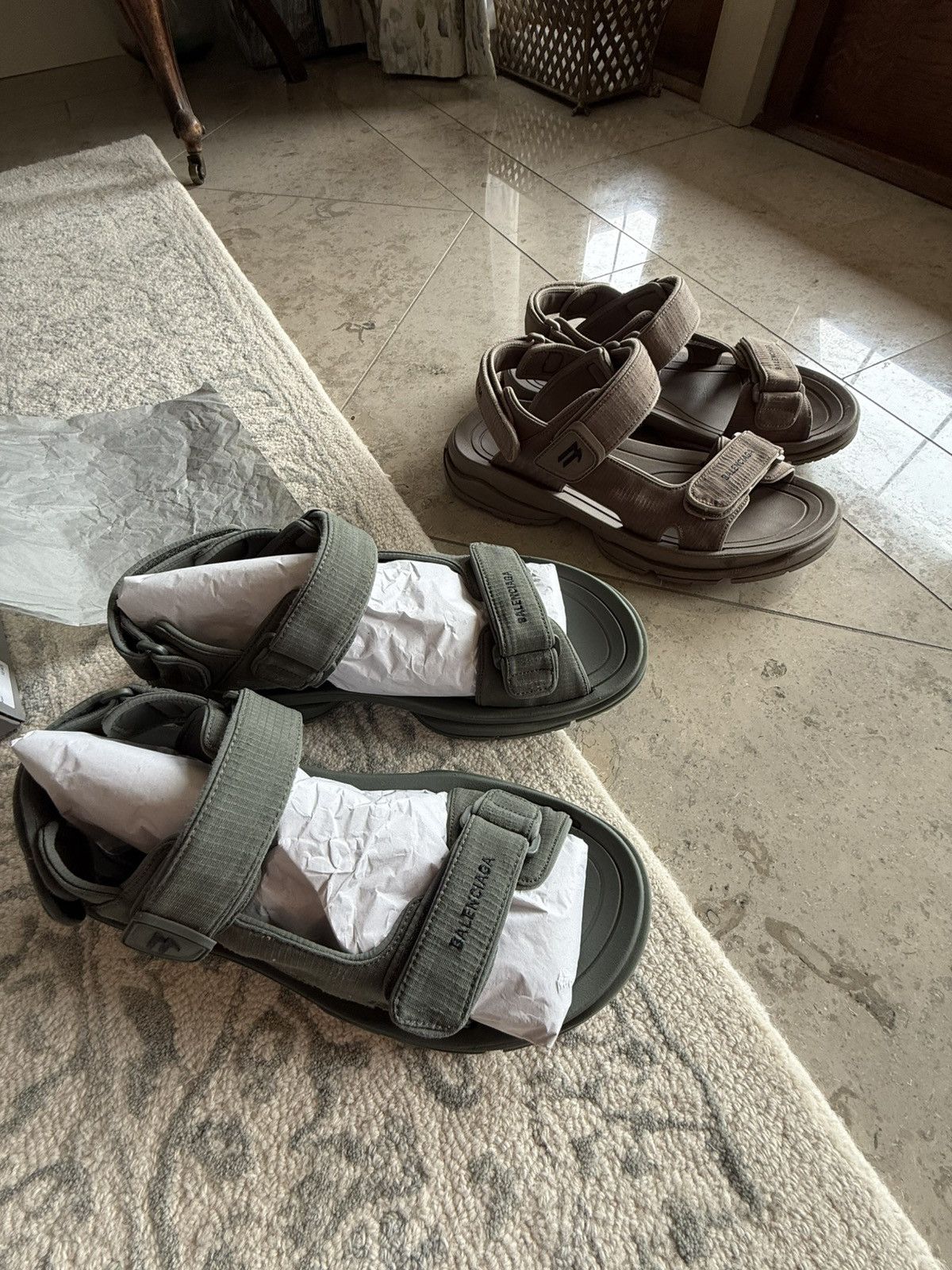 Balenciaga Balenciaga tourist sandal sneakers Demna khaki green 47 Size US 13 / EU 46 - 17 Thumbnail