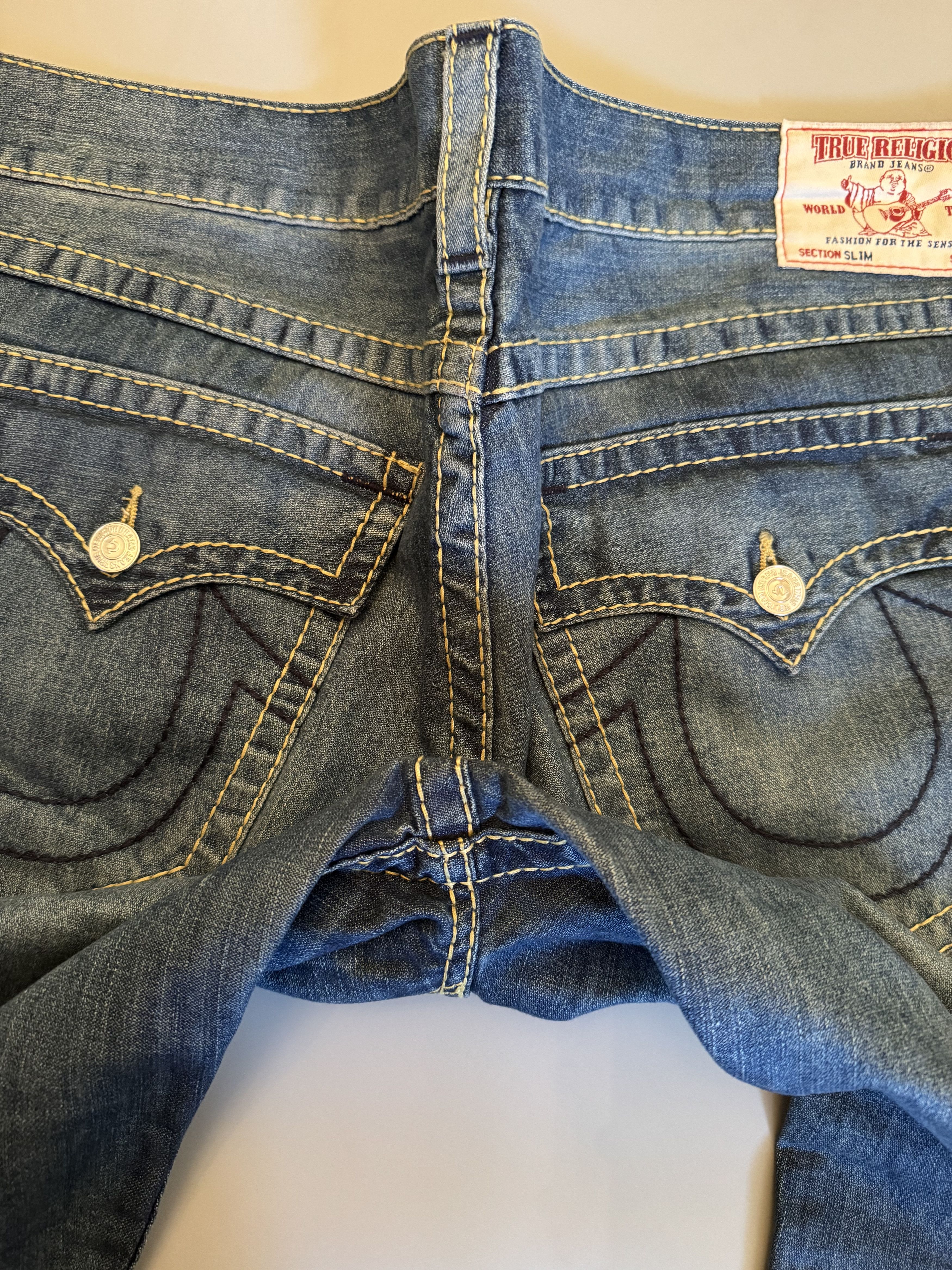 True Religion Vintage True Religion SLIM FLAP GOLD BIG T Denim Jeans Size US 44 / EU 60 - 3 Thumbnail