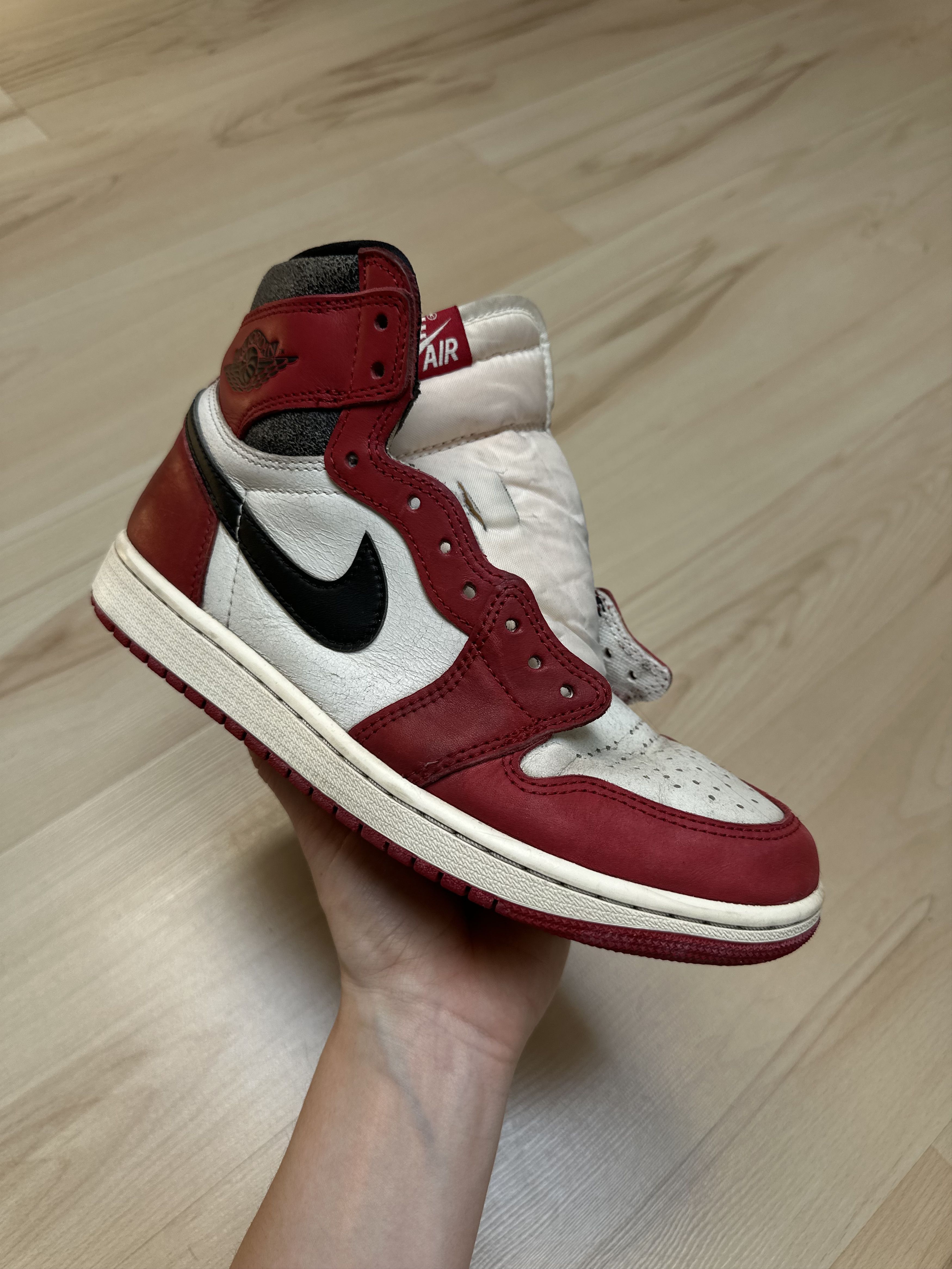 Jordan Brand Nike Air Jordan 1 Retro High OG Lost and Found Chicago EU 40 Size US 7 / EU 40 - 10 Thumbnail