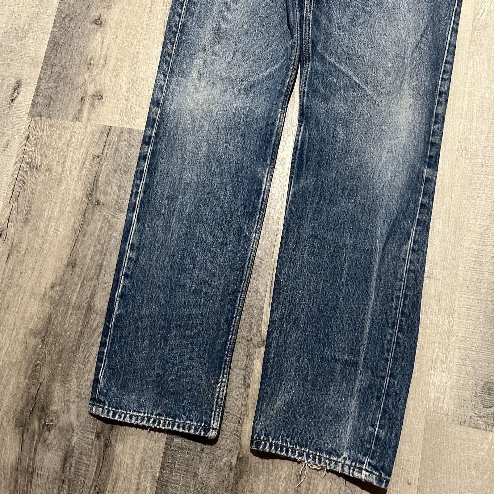 Levi's VTG Levis 501 Jeans Faded Blue Y2K Button Fly Jeans Size US 35 - 4 Thumbnail
