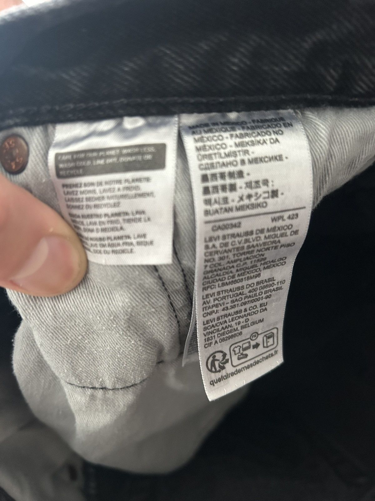 DENIM TEARS × Levi's Denim Tears Metallic Gold Script DT 501 Jeans Size US 30 / EU 46 - 6 Thumbnail