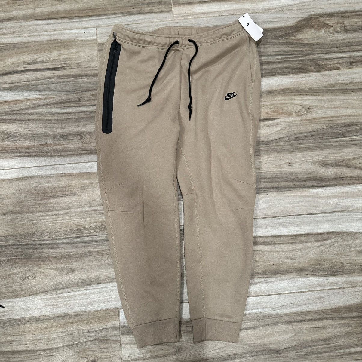 Nike Brand New Brown Nike Tech Fleece Joggers Size US 44 / EU 60 - 1 Thumbnail