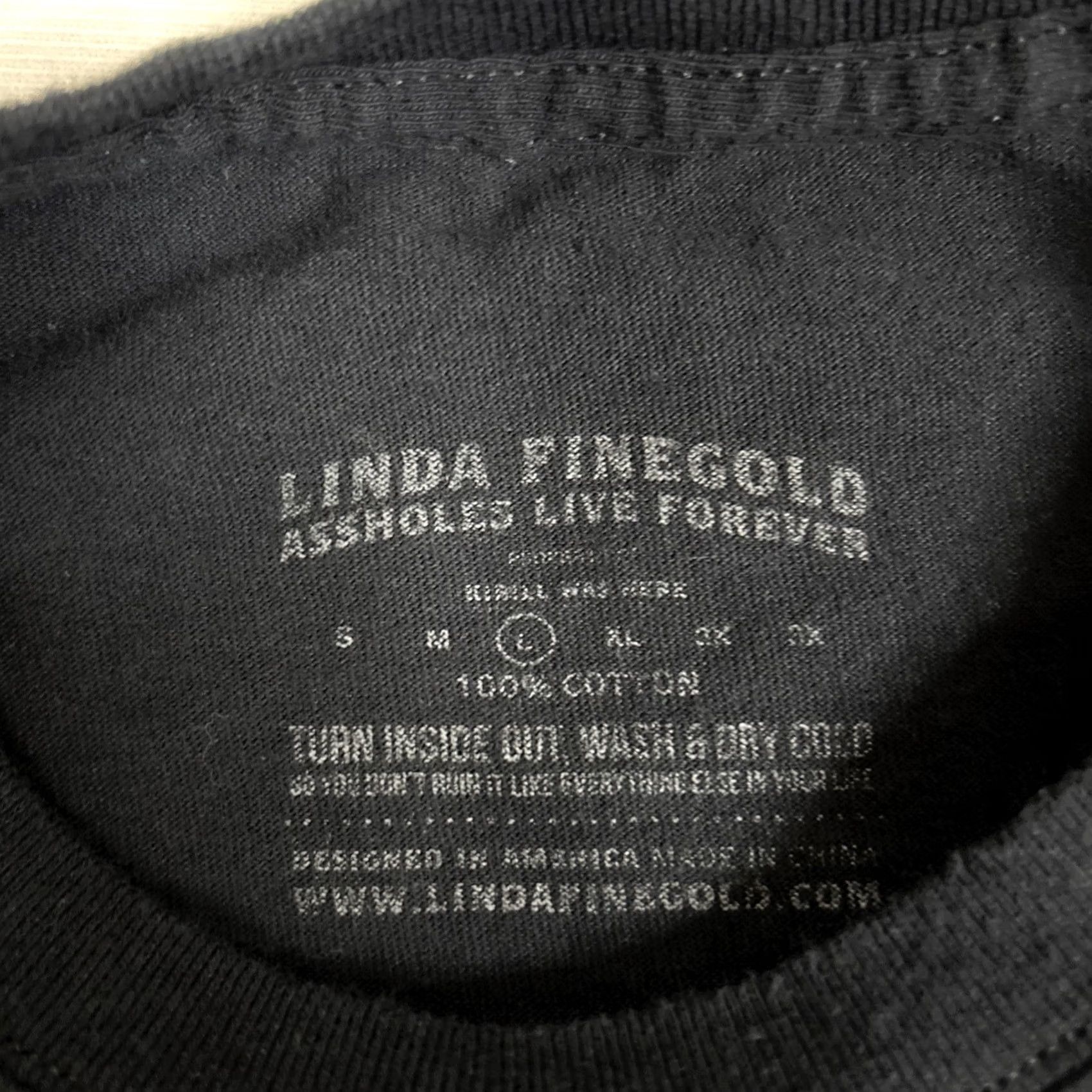 Vintage Linda Finegold T Shirt Men’s Large Black I F*** On The First Date Mens Large Black Linda Finegold Shirt Size US L / EU 52-54 / 3 - 3 Thumbnail
