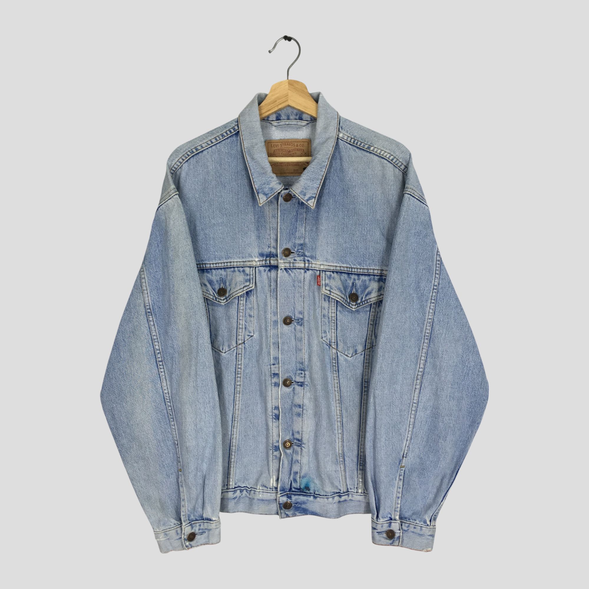 Levi's Vintage 90s Levi's Trucker Jacket Jeans Stone Wash Blue Size US L / EU 52-54 / 3 - 1 Thumbnail