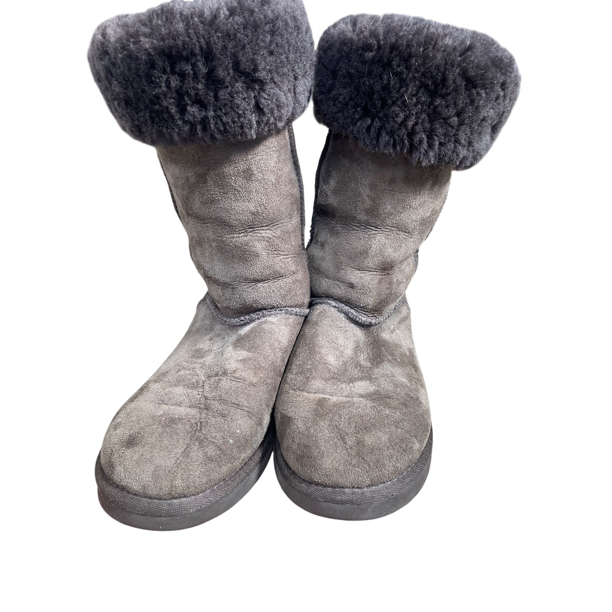 Ugg Ugg Australia classic mid calf leather sheep lined woman’s b Size US 8 / IT 38 - 4 Thumbnail
