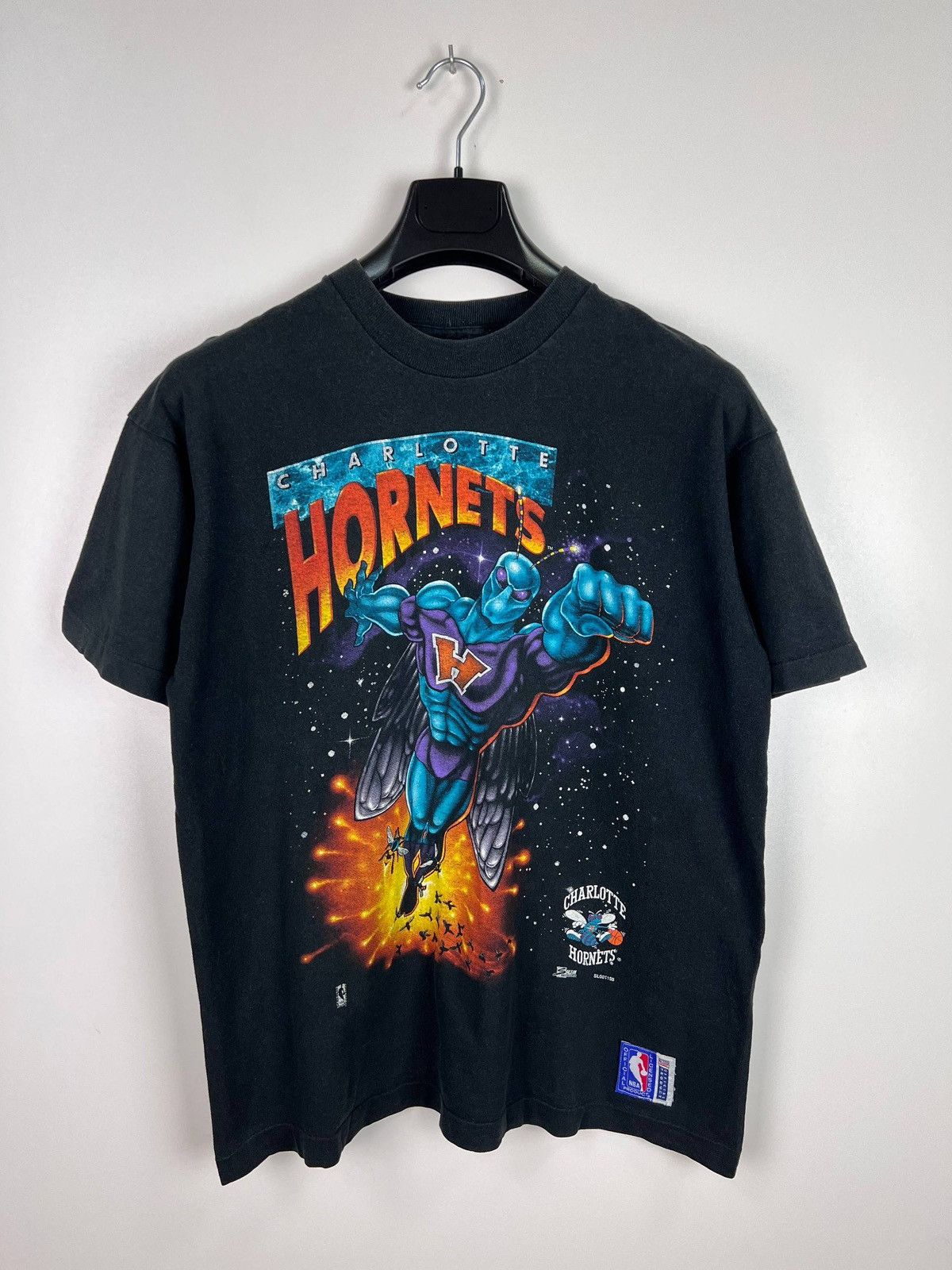 Other Charlotte Hornets NBA 90s vintage t-shirts size L Size US L / EU 52-54 / 3 - 1 Thumbnail
