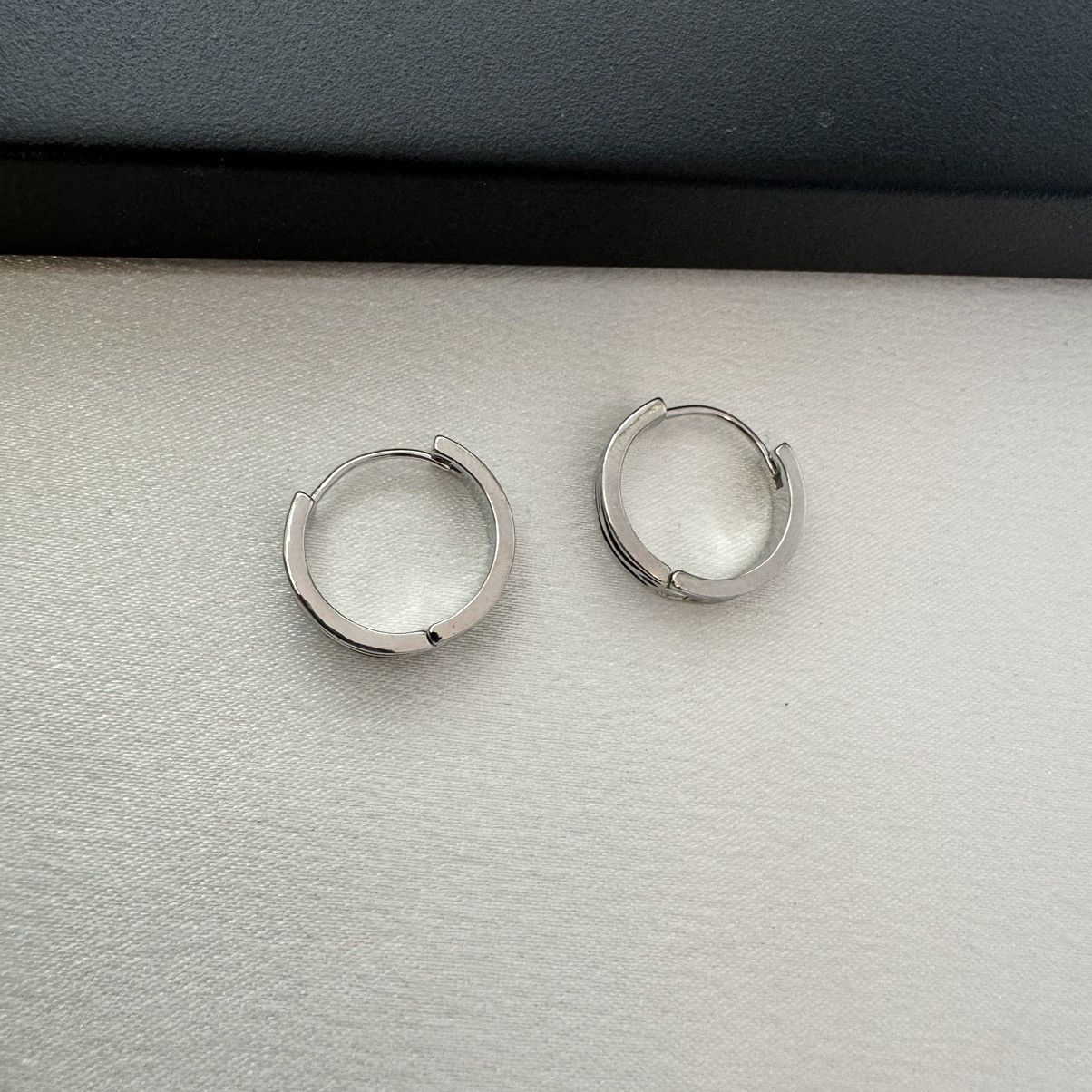 Other Stripes Silver Hoop Earrings for Men Women Size ONE SIZE - 4 Thumbnail