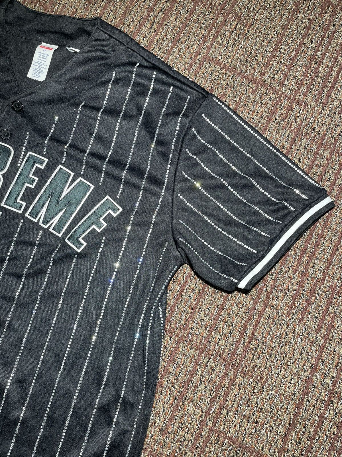Supreme Supreme Rhinestone Stripe Baseball Jersey (Medium) Size US M / EU 48-50 / 2 - 2 Thumbnail