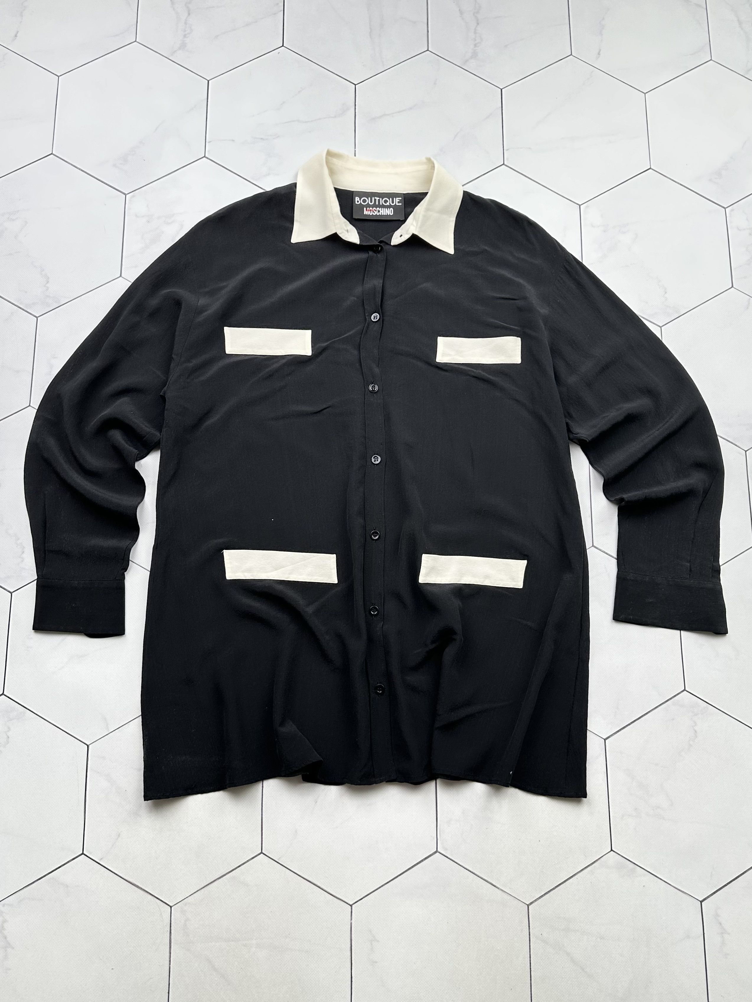 Boutique Moschino Boutique Moschino Silk Blouse (B283) Size M / US 6-8 / IT 42-44 - 1 Thumbnail
