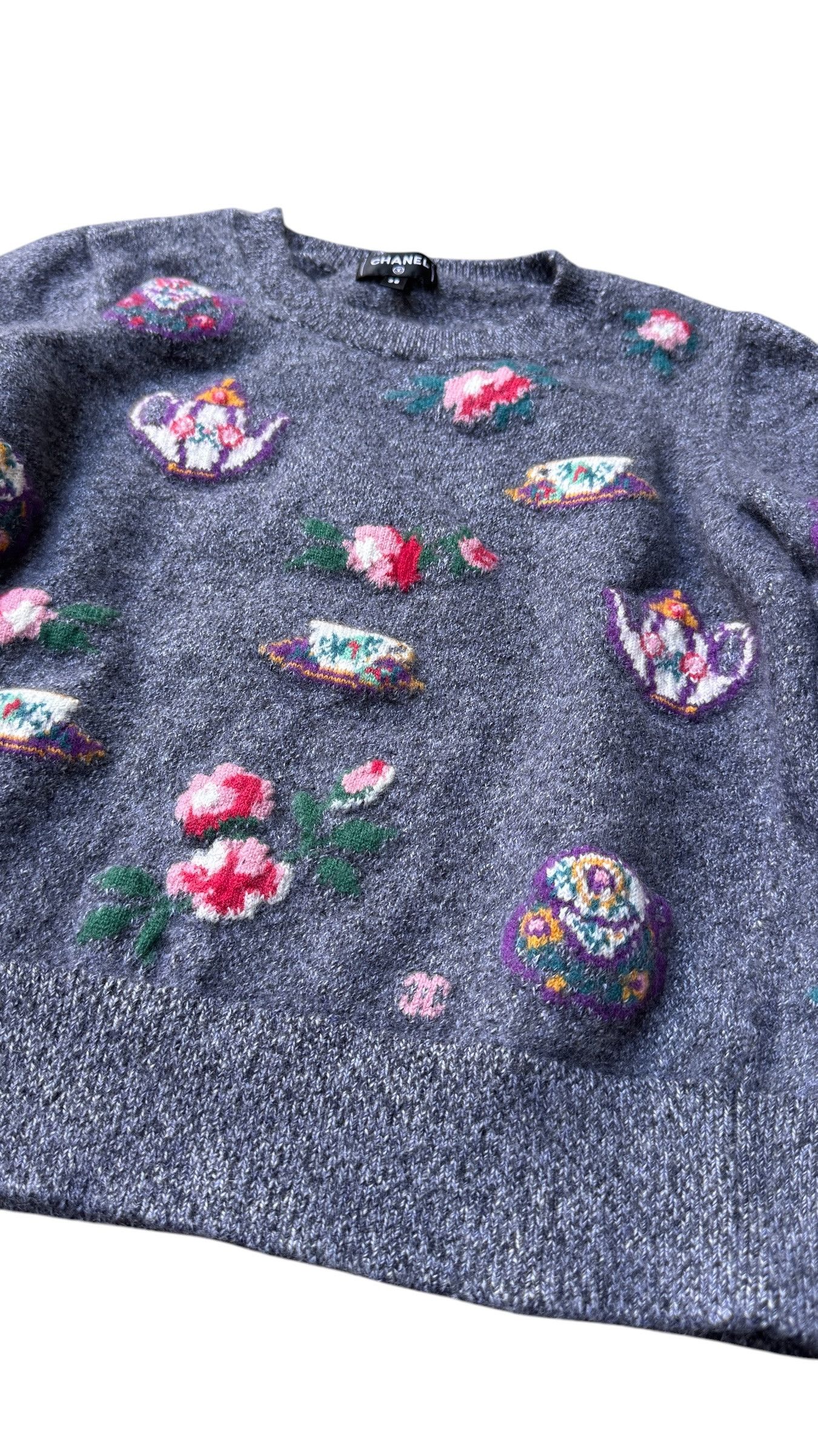 Chanel Chanel Gray Cashmere Sweater with Cute Teapot Design Size M / US 6-8 / IT 42-44 - 3 Thumbnail