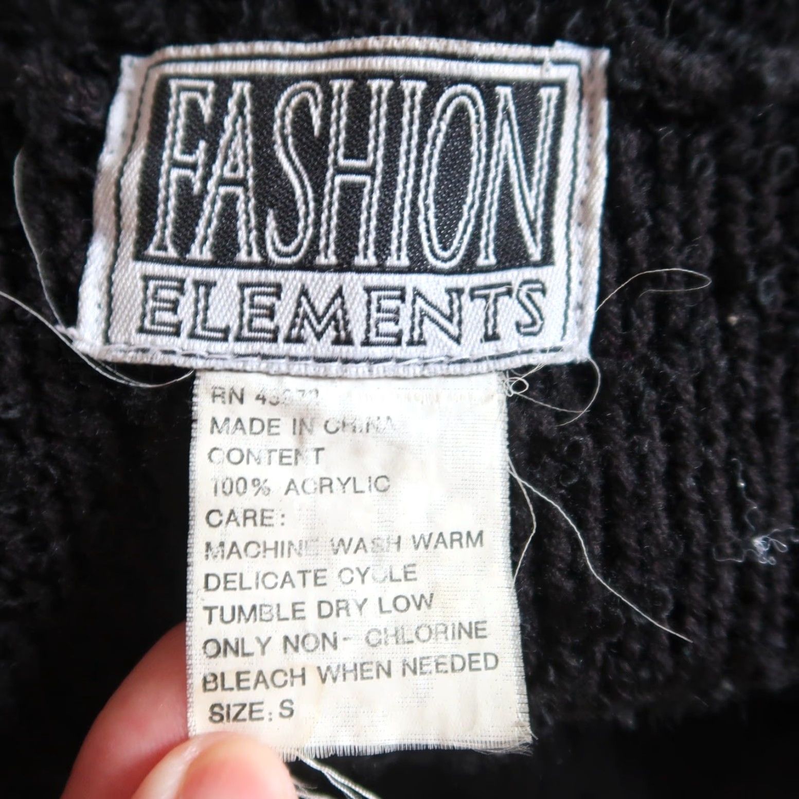 Vintage VINTAGE 90s STYLE Black Chunky Loop Knit Long Duster Cardigan Sweater Women S Regular Long Sleeve Knit Acrylic Size S / US 4 / IT 40 - 6 Thumbnail
