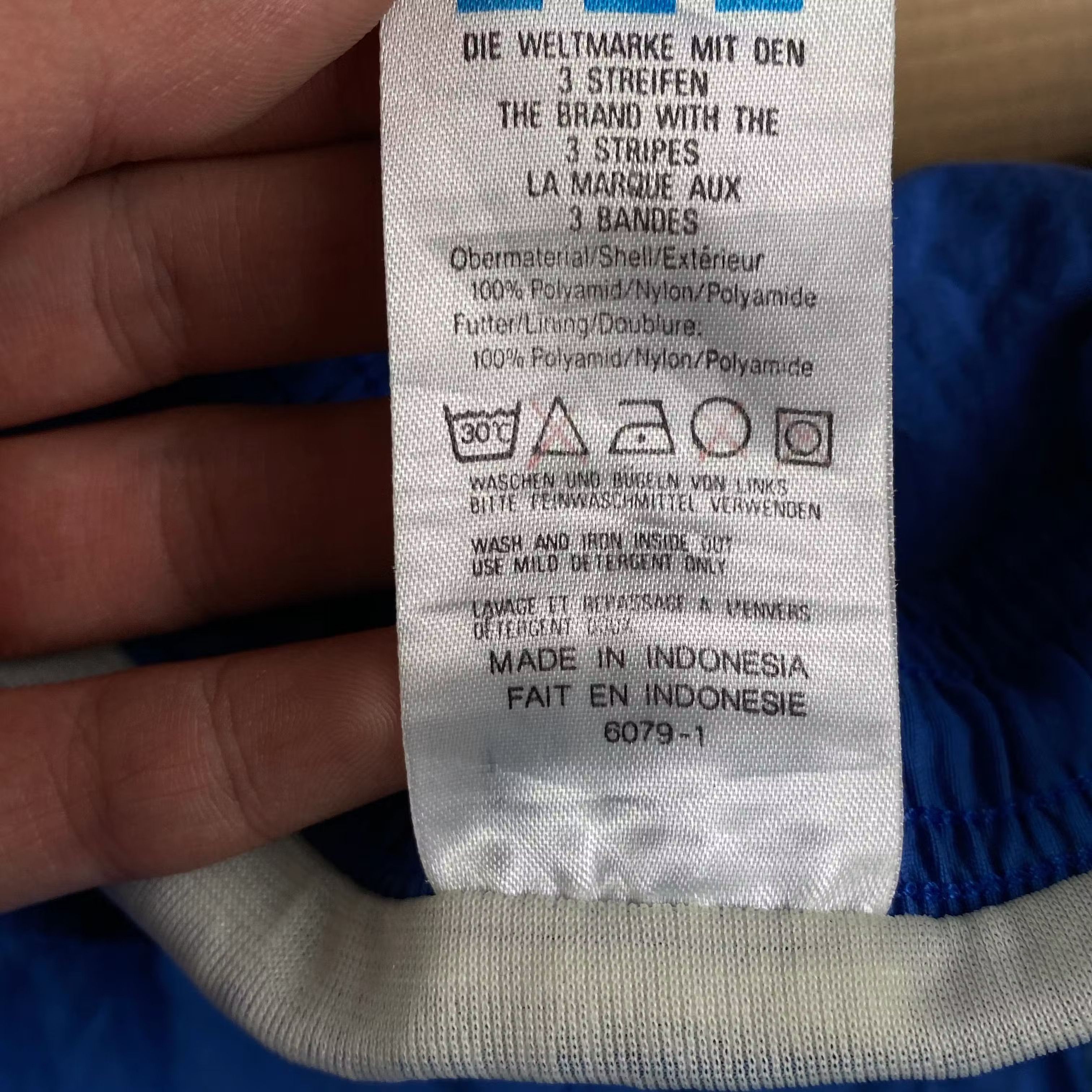 Adidas × Vintage Mens Shorts Adidas Originals Vintage Size XL Nylon Size US 36 / EU 52 - 5 Thumbnail