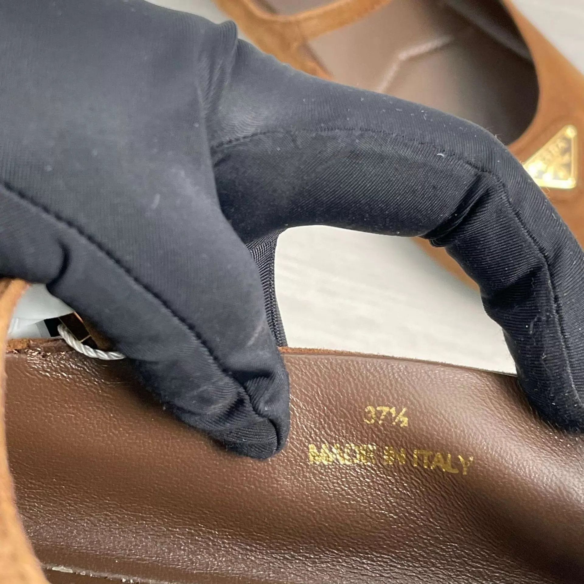 Prada Prada brown suede flat 37.5 Size US 7 / IT 37 - 5 Thumbnail