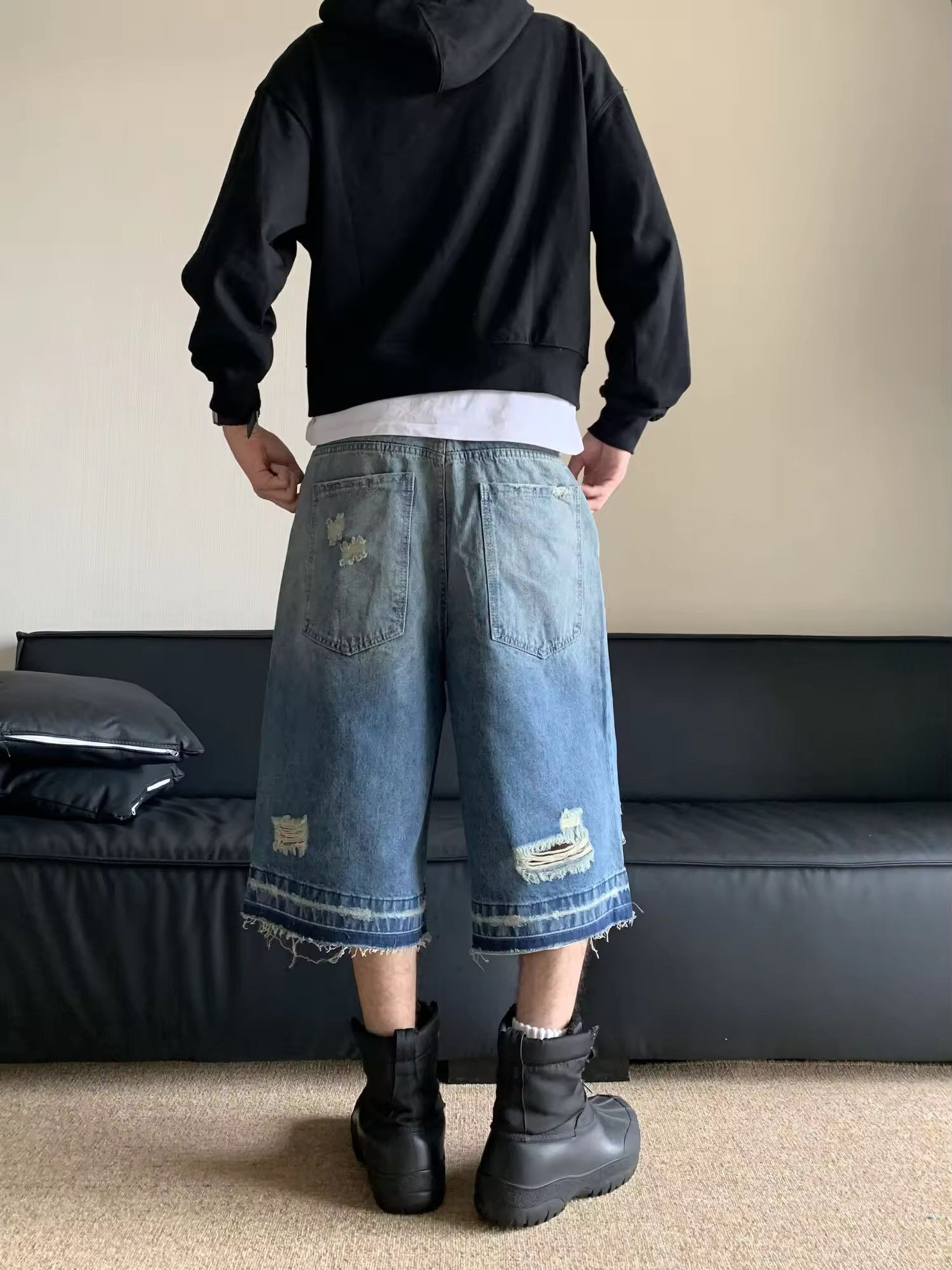 Other Distressed Baggy Washed Denim Shorts Size US 33 - 3 Thumbnail