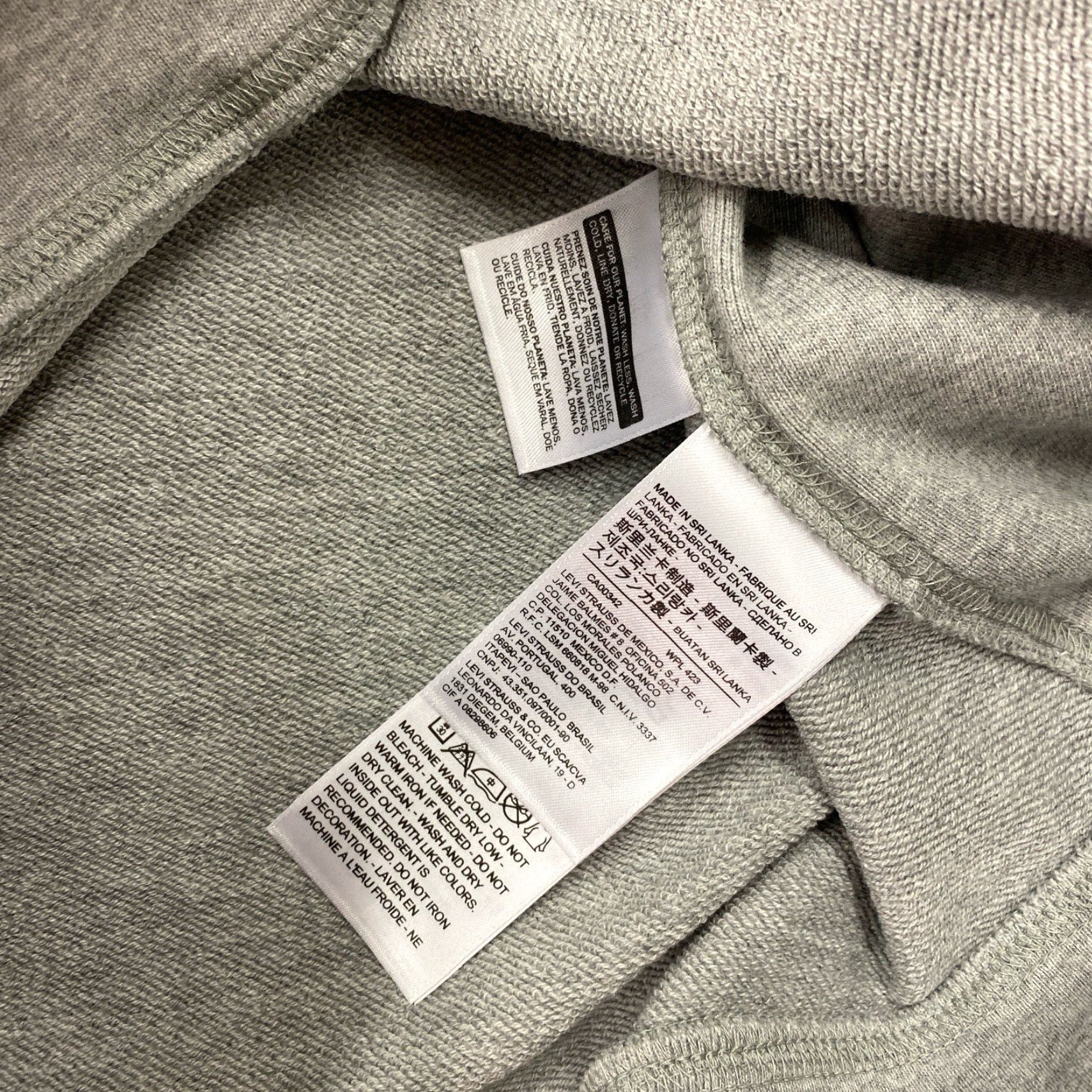 Levi's VINTAGE Levis MLB Oakland Athletics Sweatshirt Pullover Women's XL Gray Pullover Activewear Women Giants? Size XL / US 12-14 / IT 48-50 - 5 Thumbnail