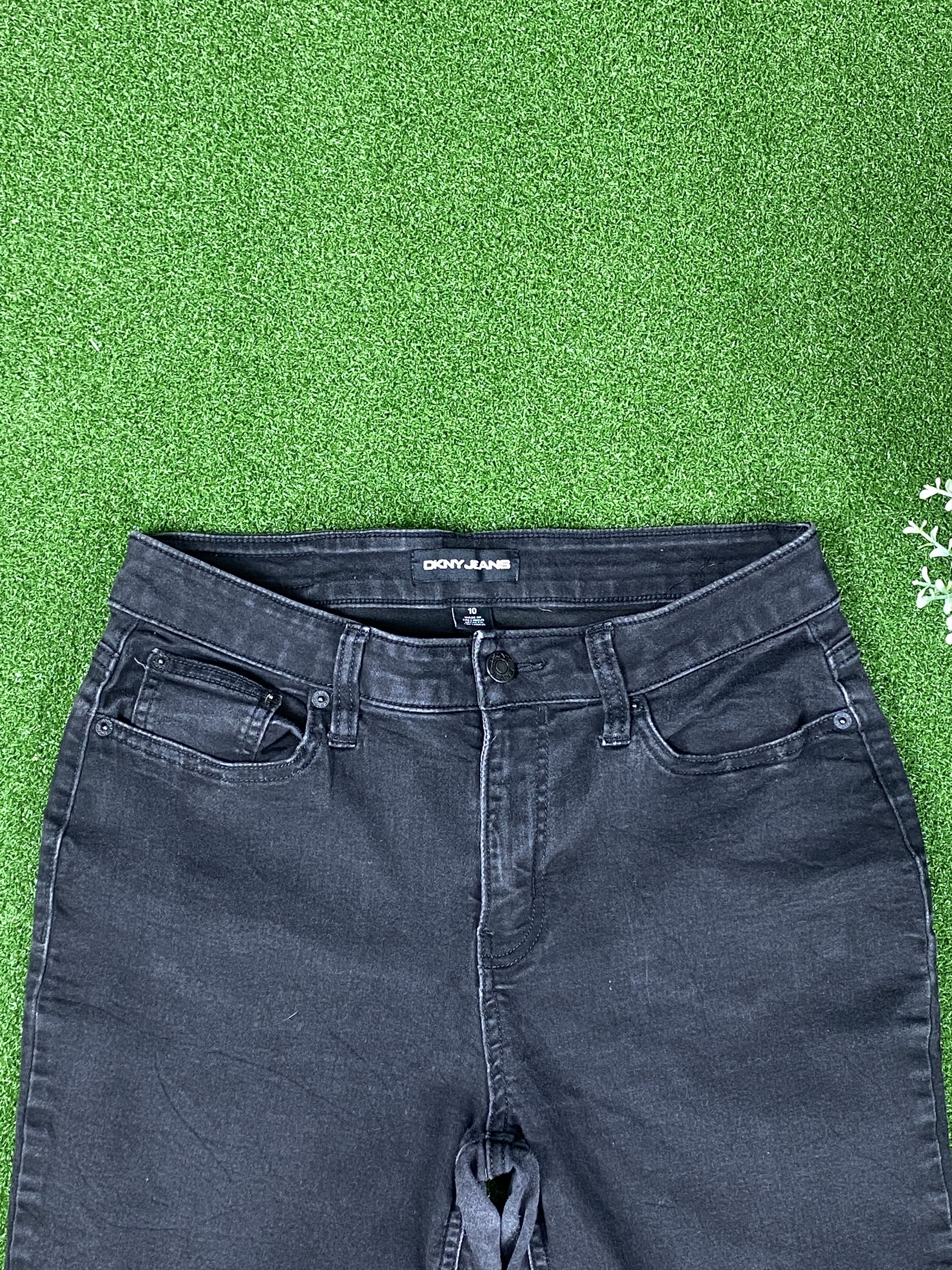 DKNY Vintage Dkny Jeans Short Black Jeans Size US 30 / EU 46 - 2 Thumbnail