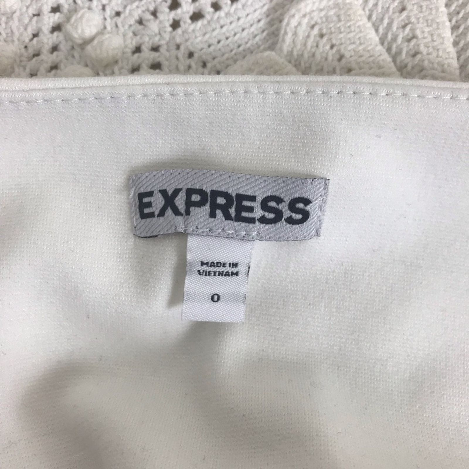 Express Express Women's Striped White & Black Skirt Size 0 Size 25" / US 0 / IT 36 - 5 Thumbnail