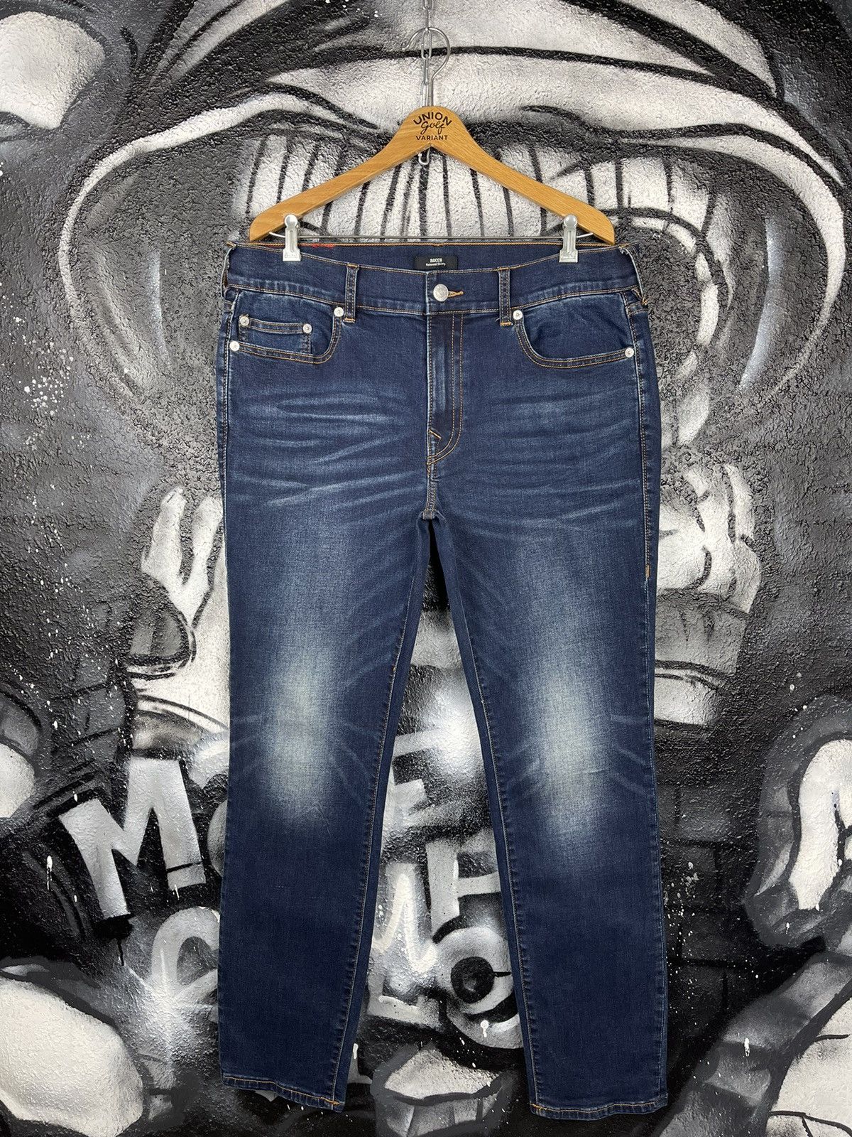 True Religion True Religion Rocco Relaxed Skinny Jeans Men’s Size 36/32 Size US 36 / EU 52 - 2 Thumbnail