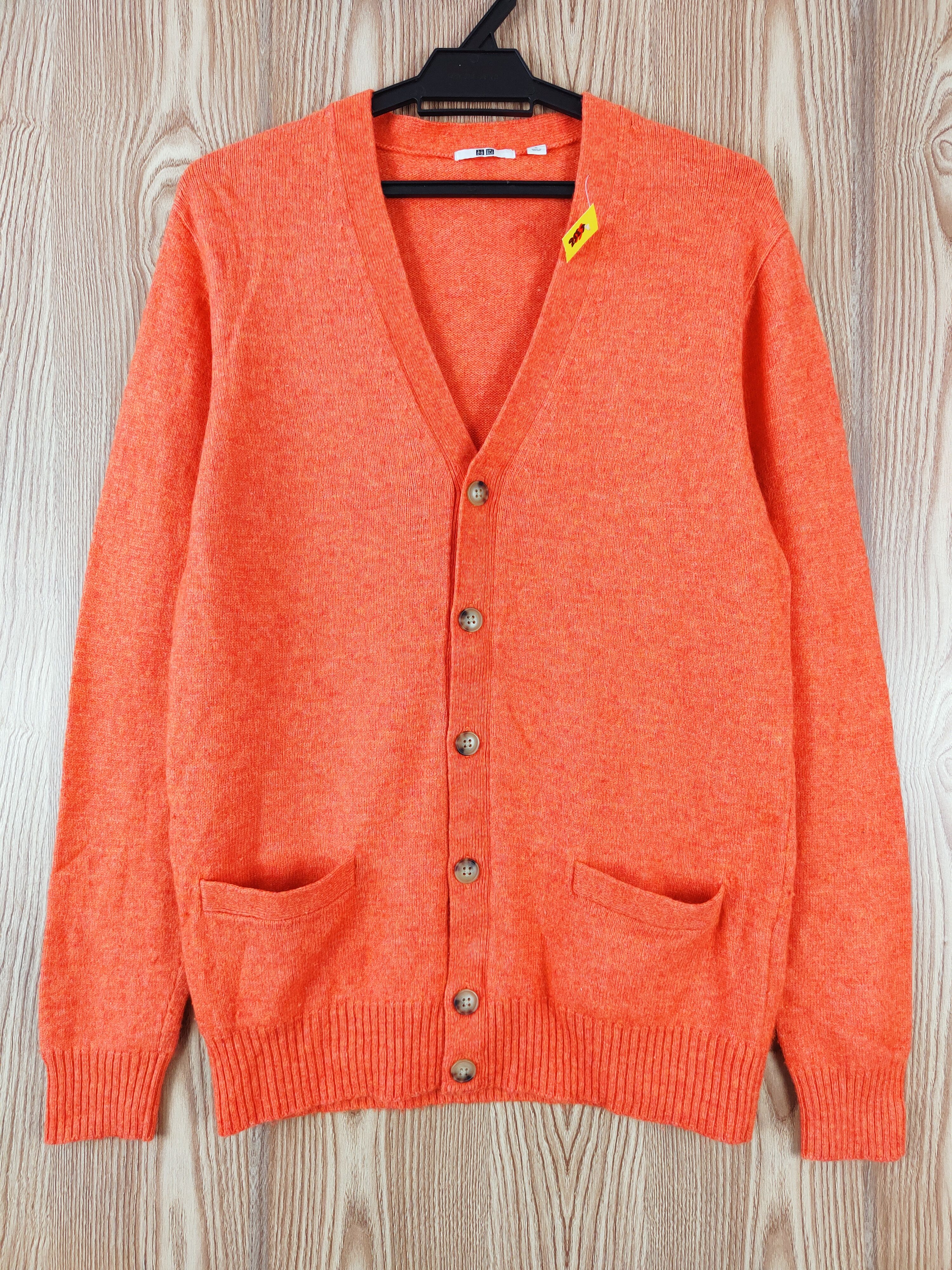 Uniqlo Orange Knitwear Cardigan #W430