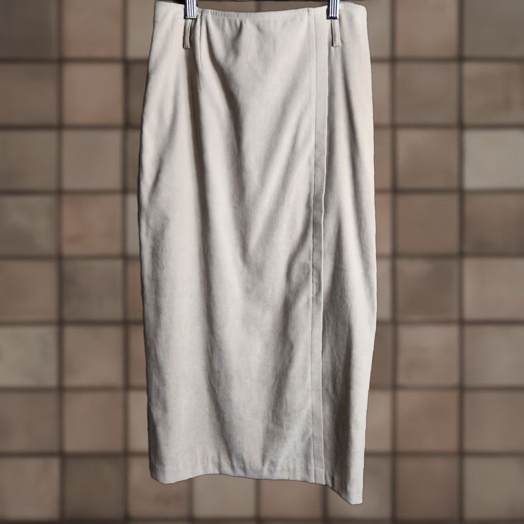 Liz Claiborne VINTAGE Liz Claiborne Liz Sport VTG Womens Skirt 8 Khaki Tan Midi Pencil Beige Polyester Spandex Pockets Slit Zip Size 30" / US 8 / IT 44 - 1 Thumbnail