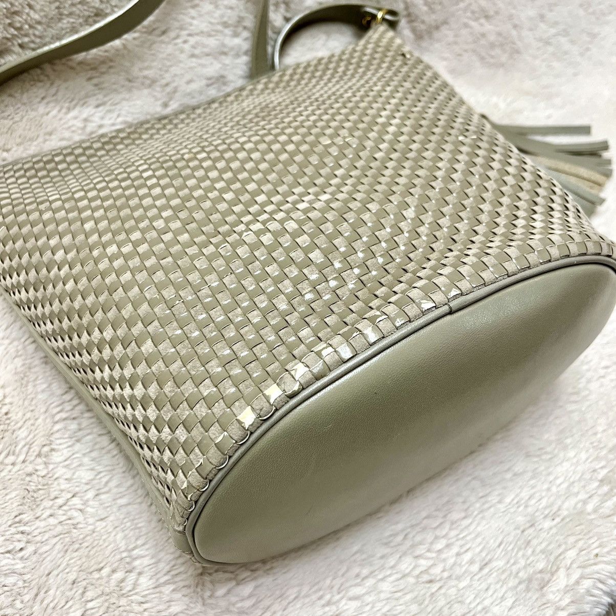 Yves Saint Laurent RARE YSL Vintage Woven Taupe Shoulder Bag Size ONE SIZE - 10 Thumbnail