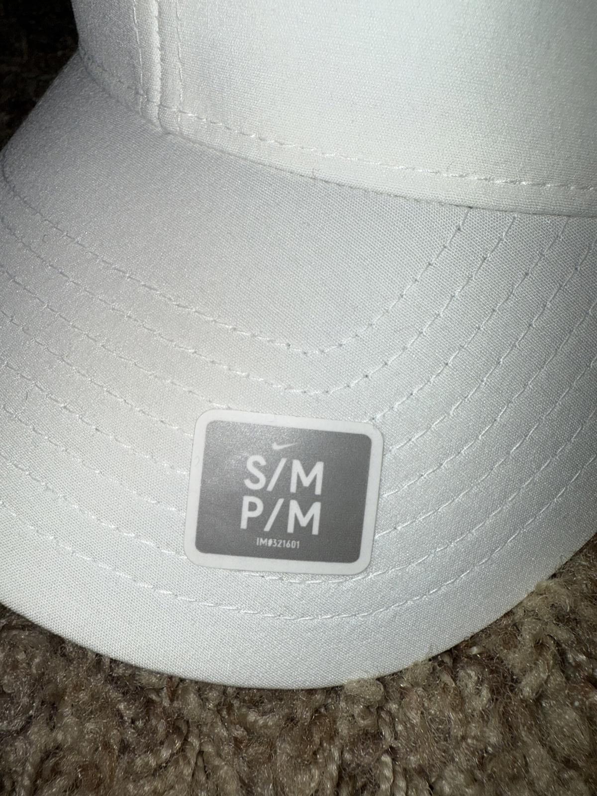 Nike Nike Men’s Flexfit Legacy 91 Mesh Fitted Hat Sample Size ONE SIZE - 4 Thumbnail