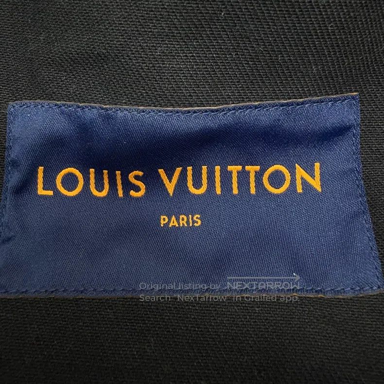 Louis Vuitton Louis Vuitton Embossed full logo logging black jacket Size US S / EU 44-46 / 1 - 6 Thumbnail