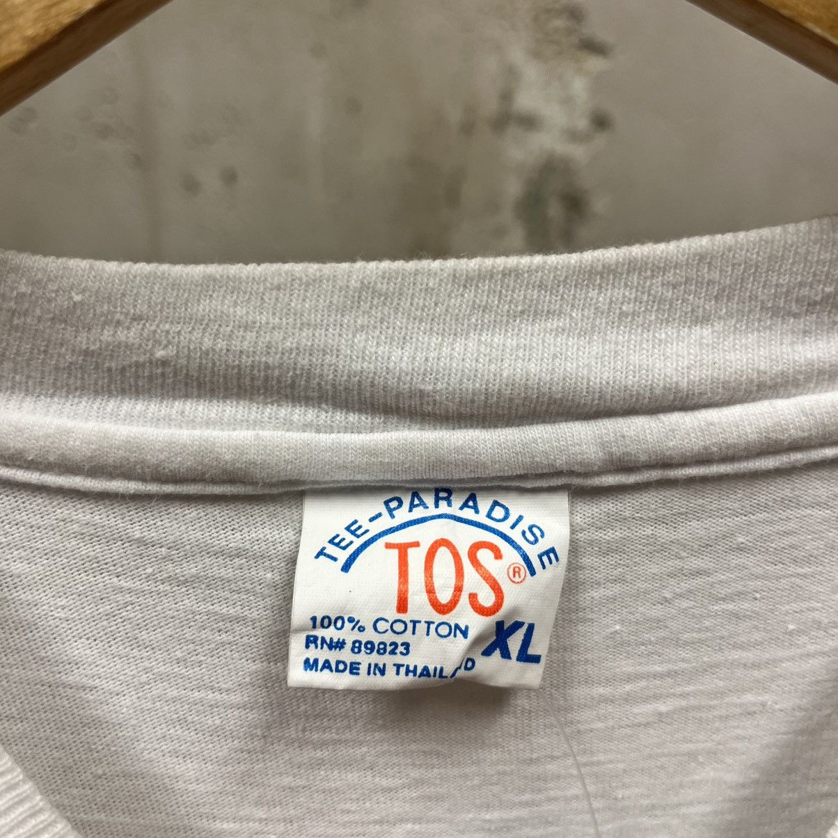 Vintage Vintage 90s Fight Century Cesar Chavez Oscar De La Hoya Tee Size US XL / EU 56 / 4 - 4 Thumbnail