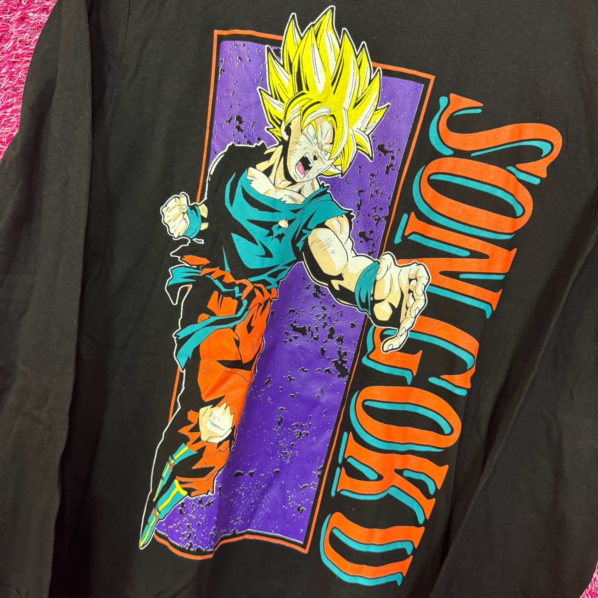 Anime Dragon Ball Z Son Goku l/S T-shirt size Medium Size US M / EU 48-50 / 2 - 4 Thumbnail