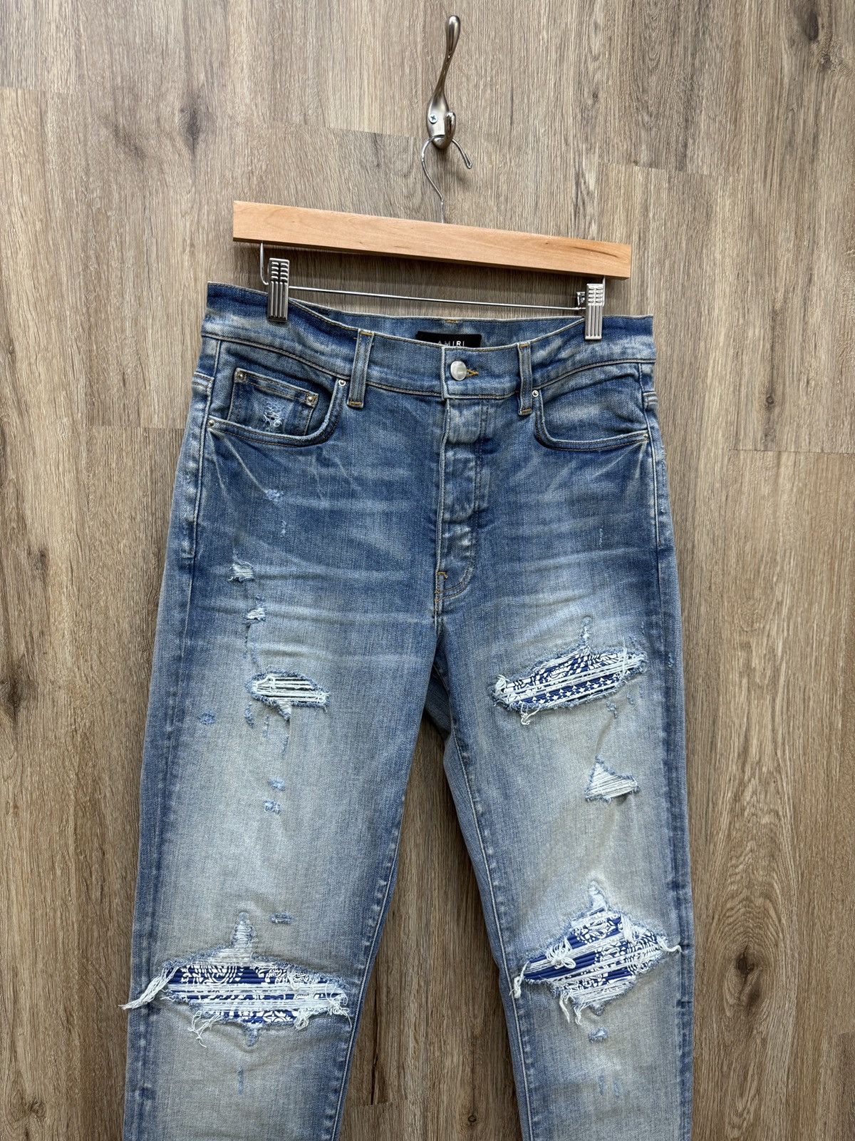 Amiri Amiri MX1 Blue Bandana Jeans Size US 34 / EU 50 - 2 Thumbnail