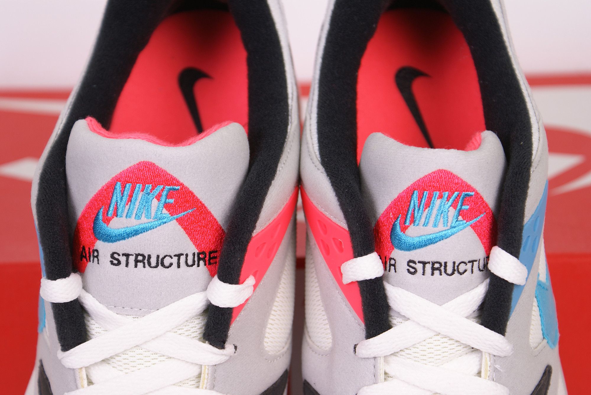 Nike 2021 Nike Air Structure Triax 91 OG NEO TEAL CV3492 100 Size US 10.5 / EU 43-44 - 4 Thumbnail