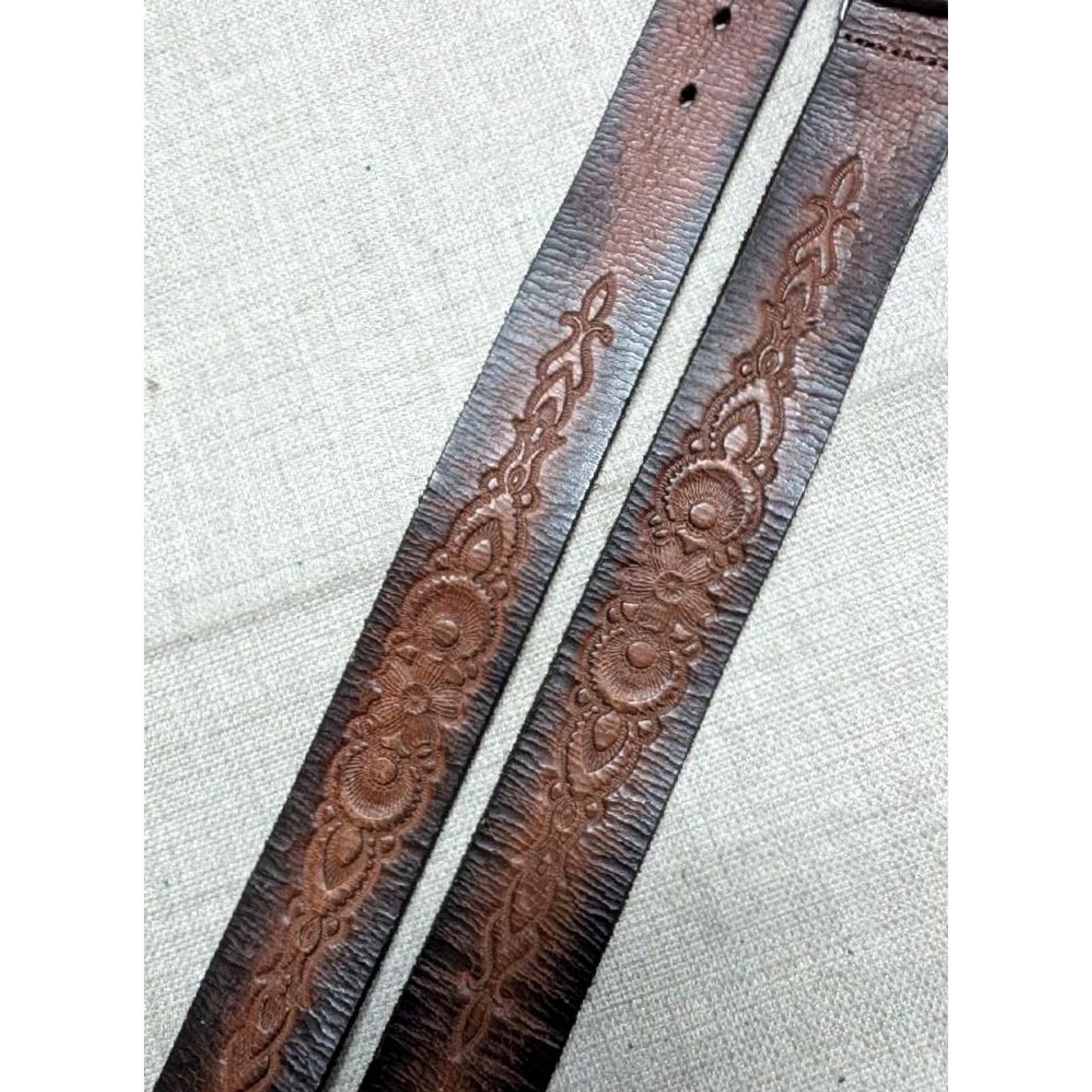 Vintage VINTAGE western belt Tooled brown leather 42 belt Mens Buckle patina rustic backstory Size 42 - 6 Thumbnail