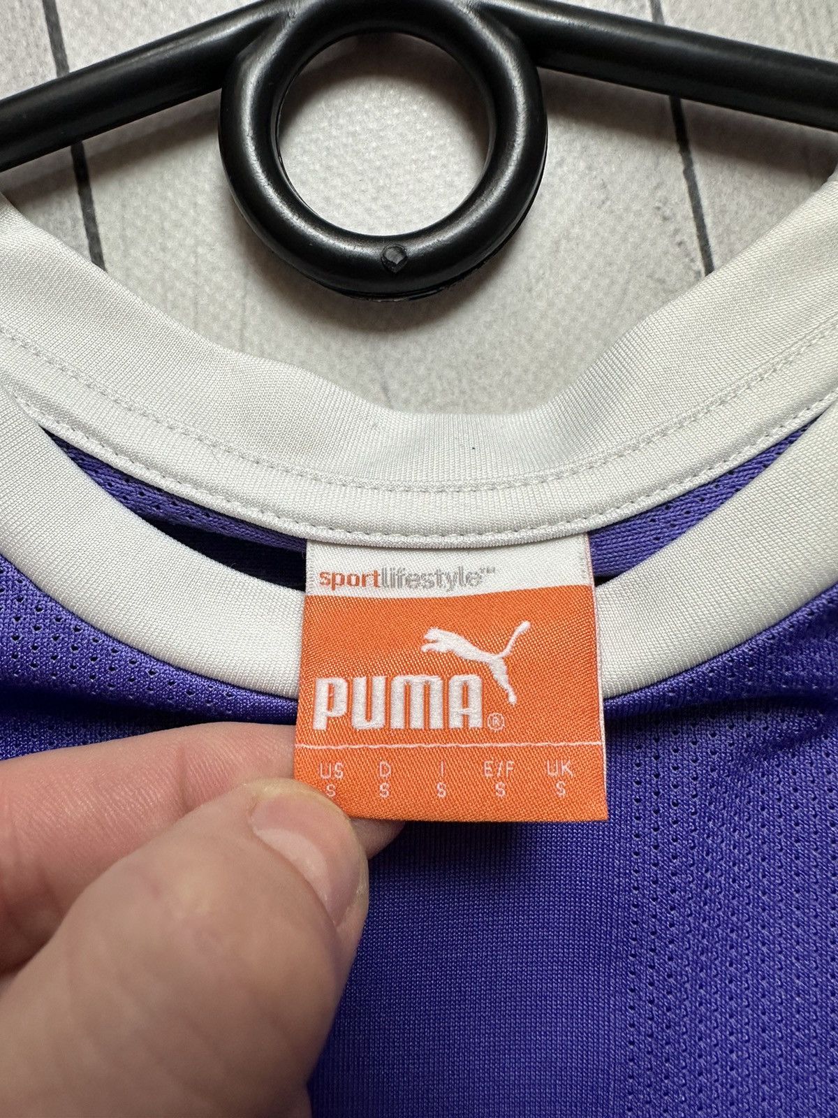 Puma × Vintage Vintage puma Tottenham soccer jersey size S purple rare Size US S / EU 44-46 / 1 - 4 Thumbnail