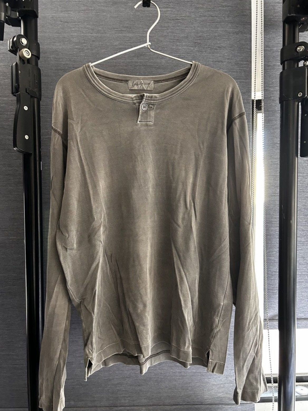 Yohji Yamamoto yohji yamamoto autumn-winter 2006/2007 “f hole” henley Size US L / EU 52-54 / 3 - 1 Thumbnail
