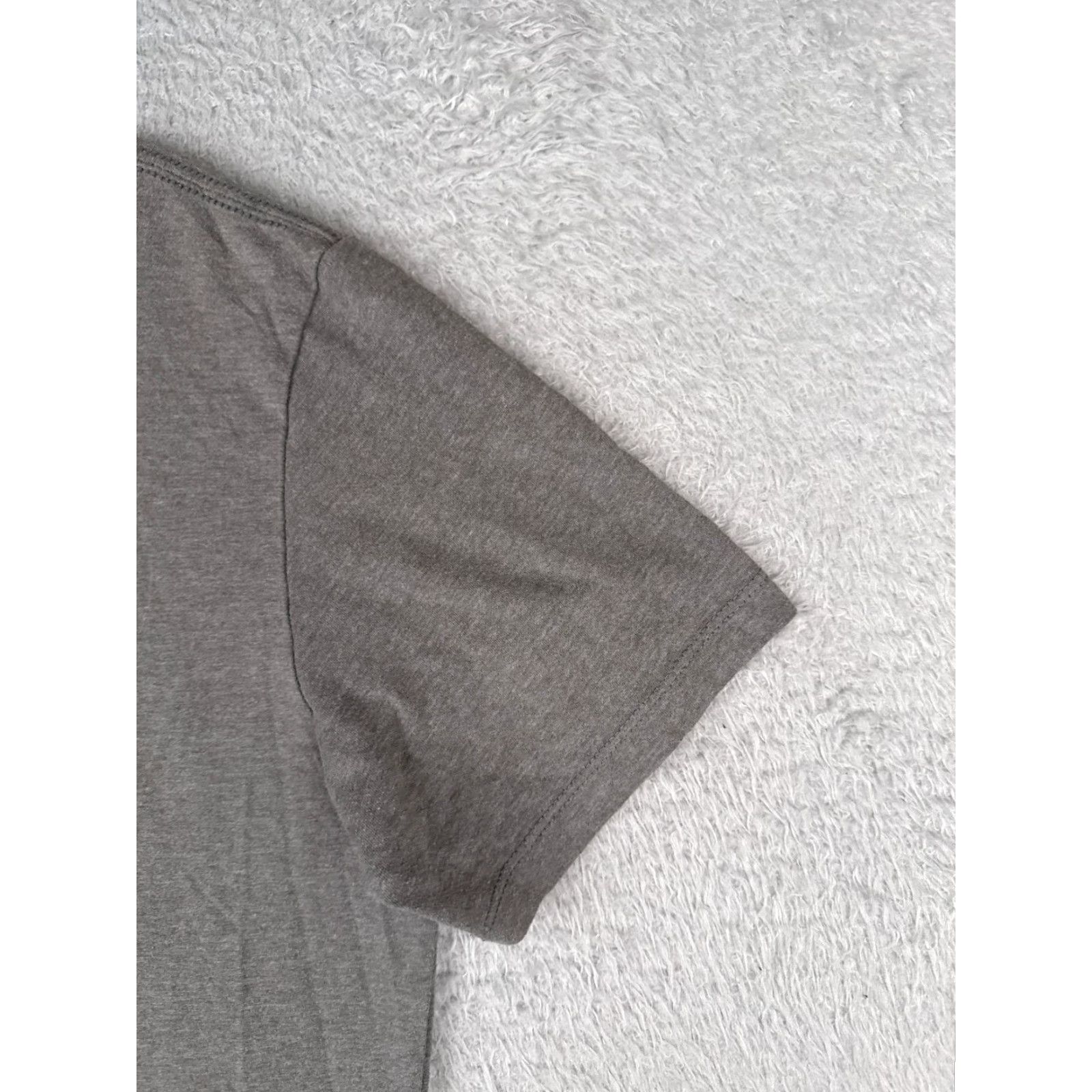 The North Face The North Face Shirt Men Medium Gray Short Sleeve Crew Neck Polyester Jersey Logo All Seasons Breathable Regular T-Shirt 80s Outdoor Mens Size US M / EU 48-50 / 2 - 2 Thumbnail