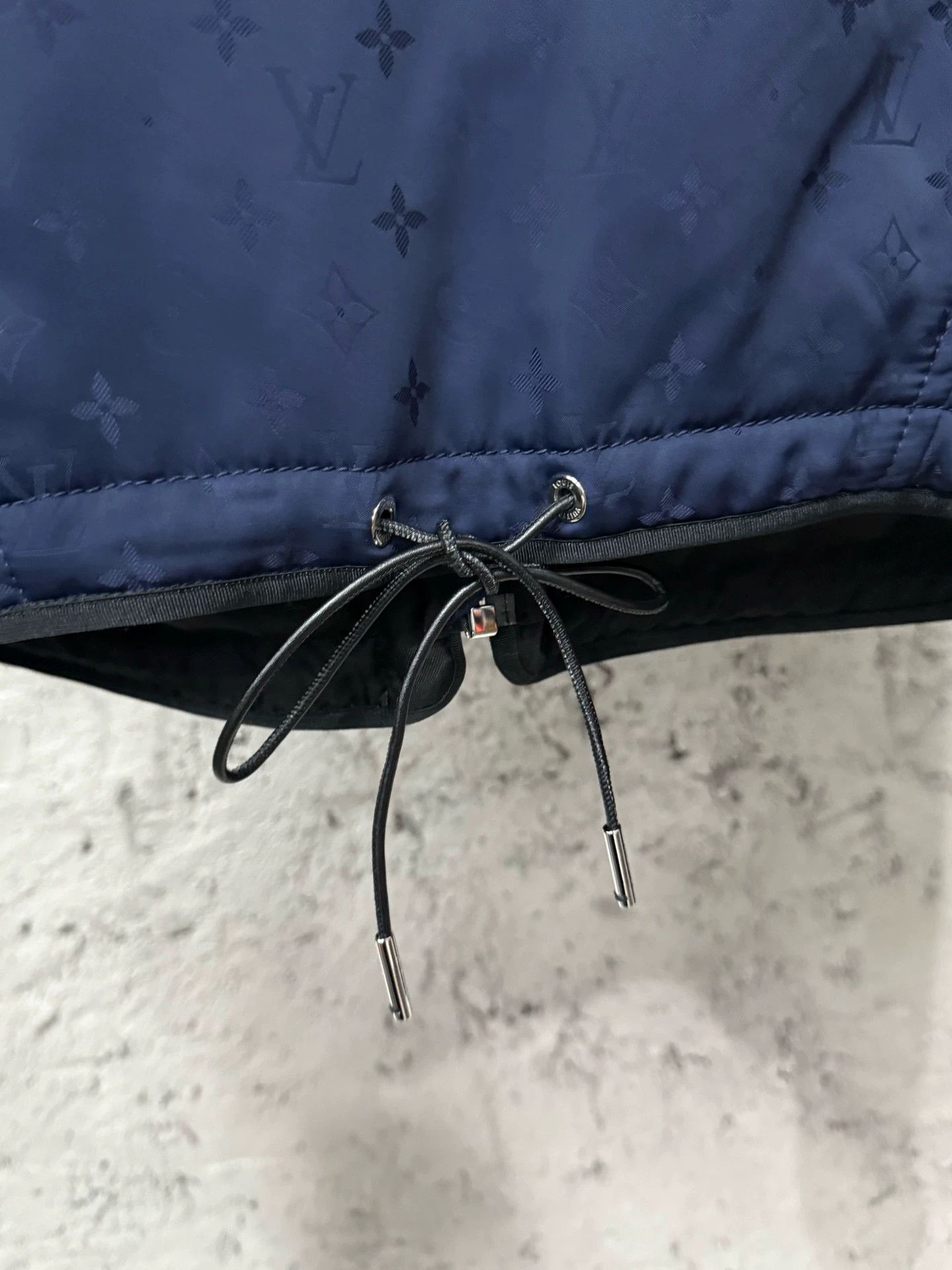Louis Vuitton Louis Vuitton lv lightweight down jacket for presbyopia Size XS / US 0-2 / IT 36-38 - 4 Thumbnail