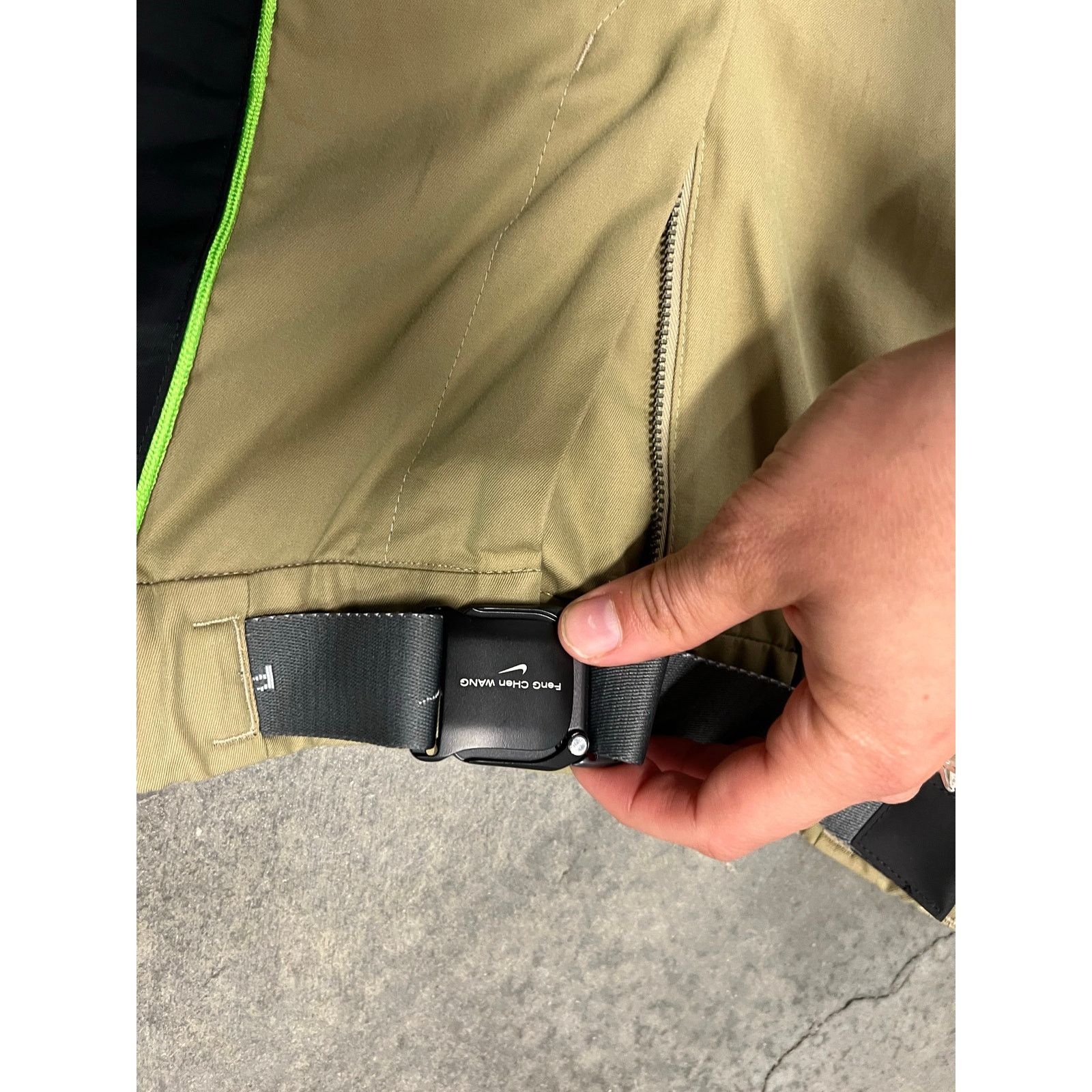 Feng Chen Wang Nike x Feng Chen Wang Convertible Cargo Trousers xs Size US 26 / EU 42 - 4 Thumbnail