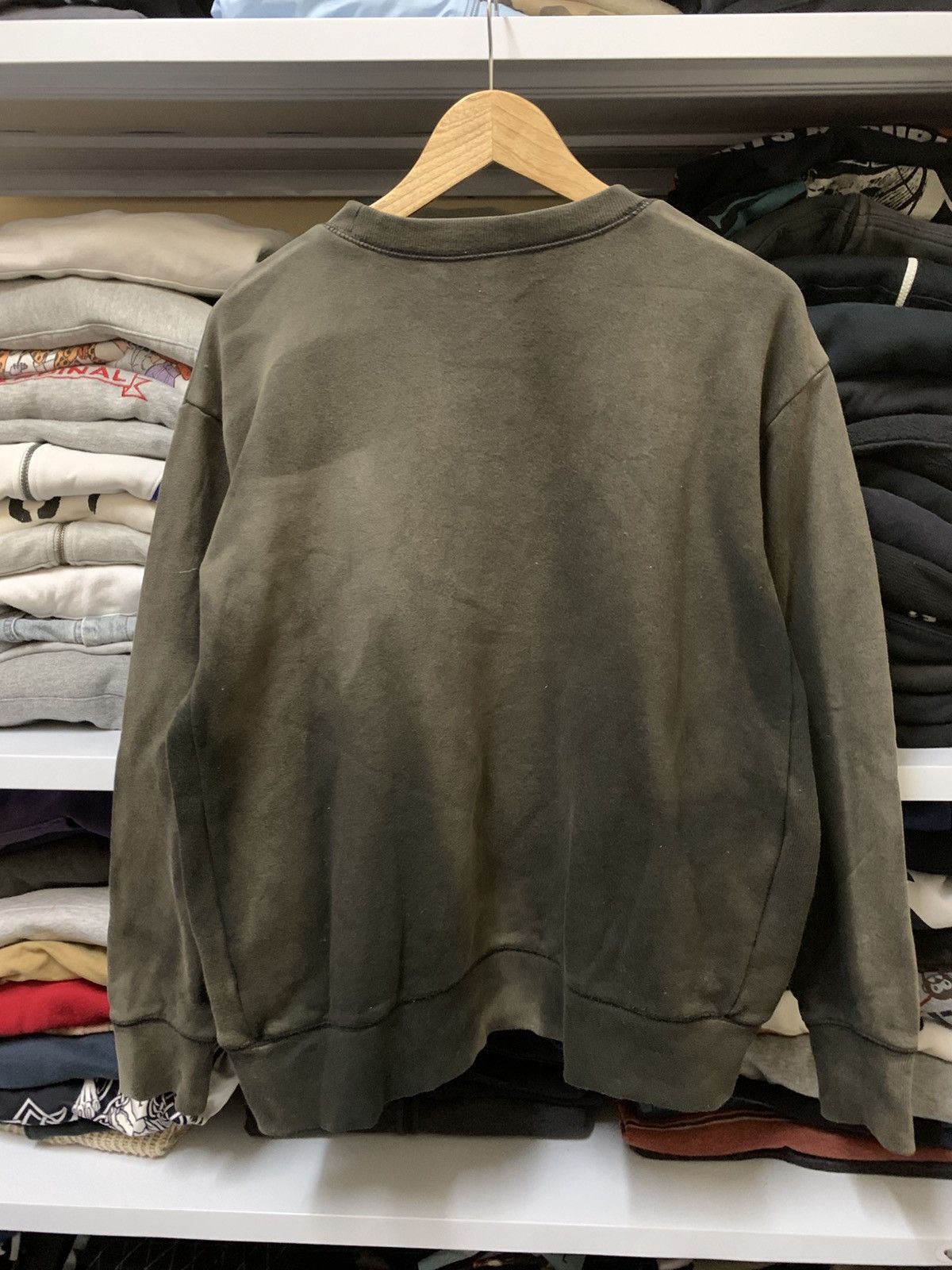 Ben Davis Vintage Ben Davis Rare Faded Sweatshirt Size US L / EU 52-54 / 3 - 7 Thumbnail