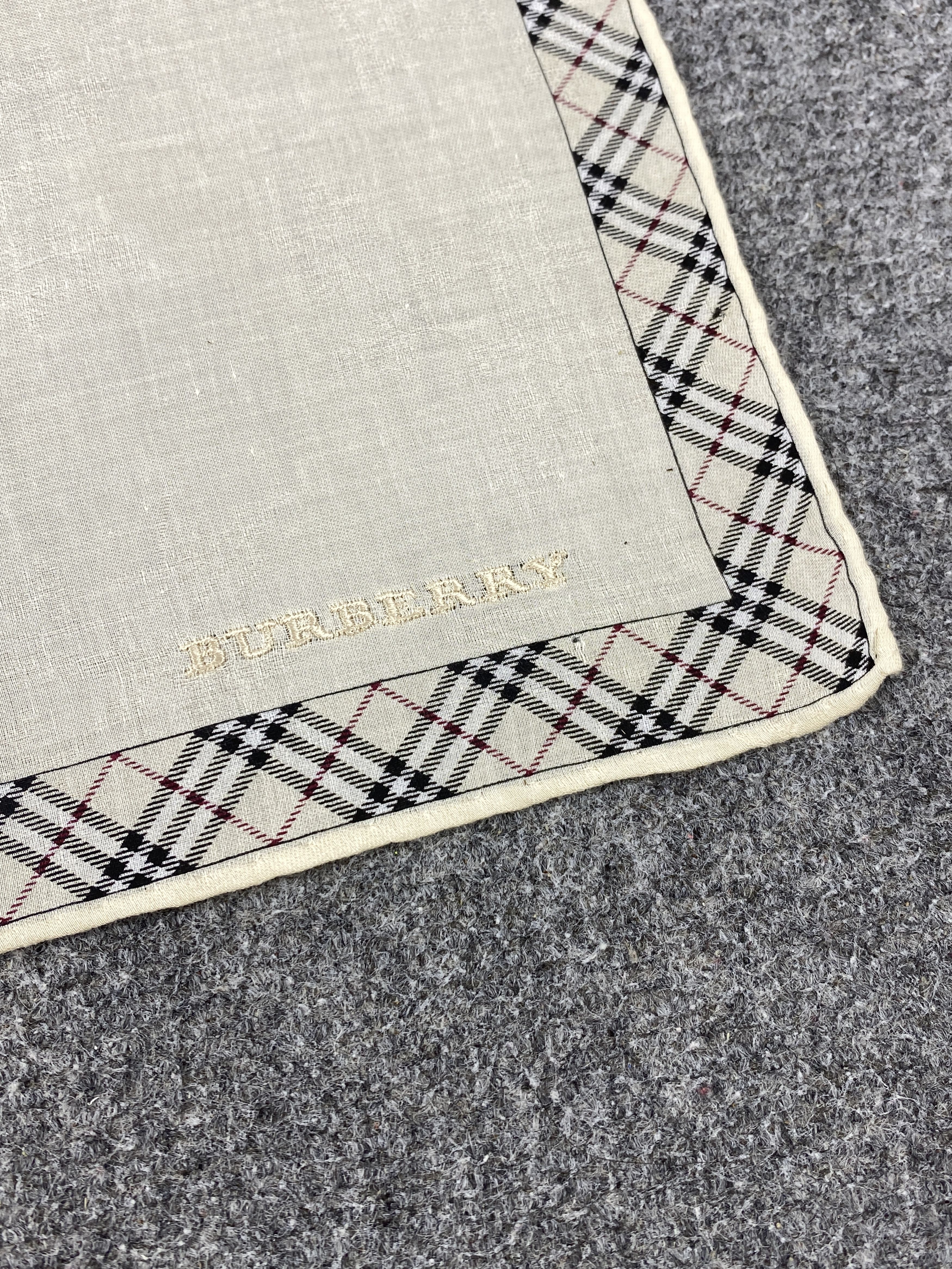 Burberry Vintage Burberry Handkerchief / Neckerchief KT0262 Size ONE SIZE - 5 Thumbnail