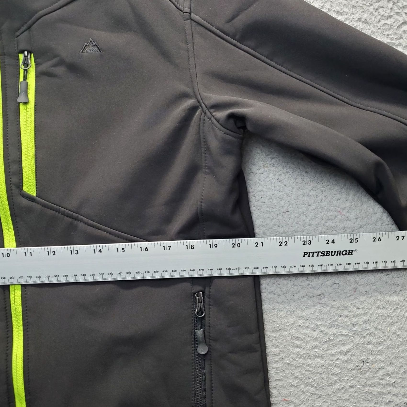 Vintage Snozu Performance Softshell Jacket Mens M Black Fleece Lined Mock Neck Full Zip Size US M / EU 48-50 / 2 - 4 Thumbnail