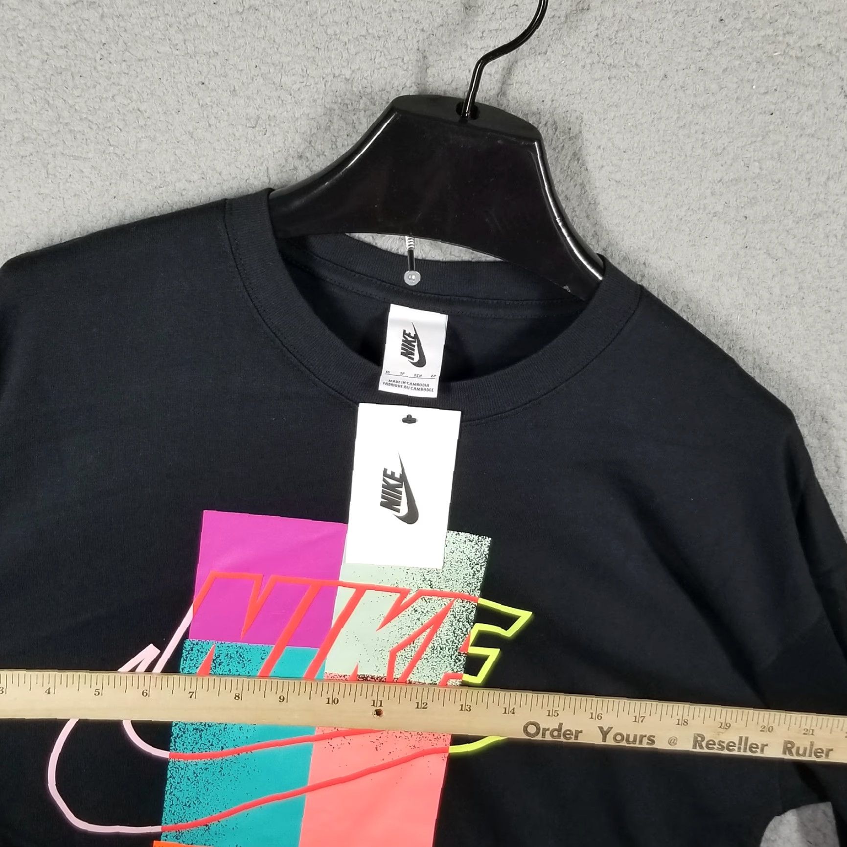Nike Nike T-Shirt Mens XS Long Sleeve Air Max 2 Graphic Swoosh Color Block Black Retro Sports Size US XS / EU 42 / 0 - 5 Thumbnail