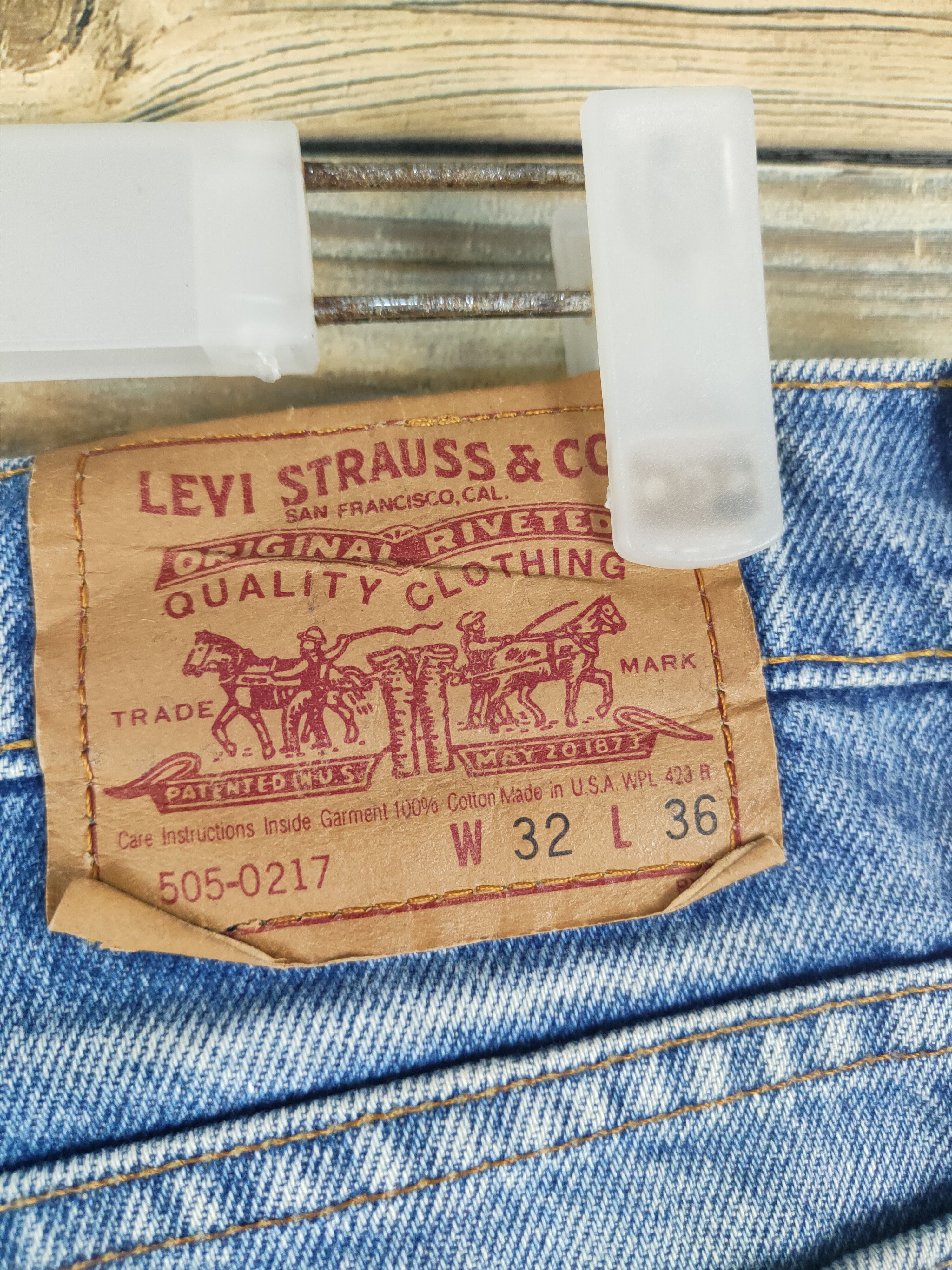 Levi's Levi's vintage Blue Distressed Ripped denim Jeans #w1325 Size US 32 / EU 48 - 13 Thumbnail