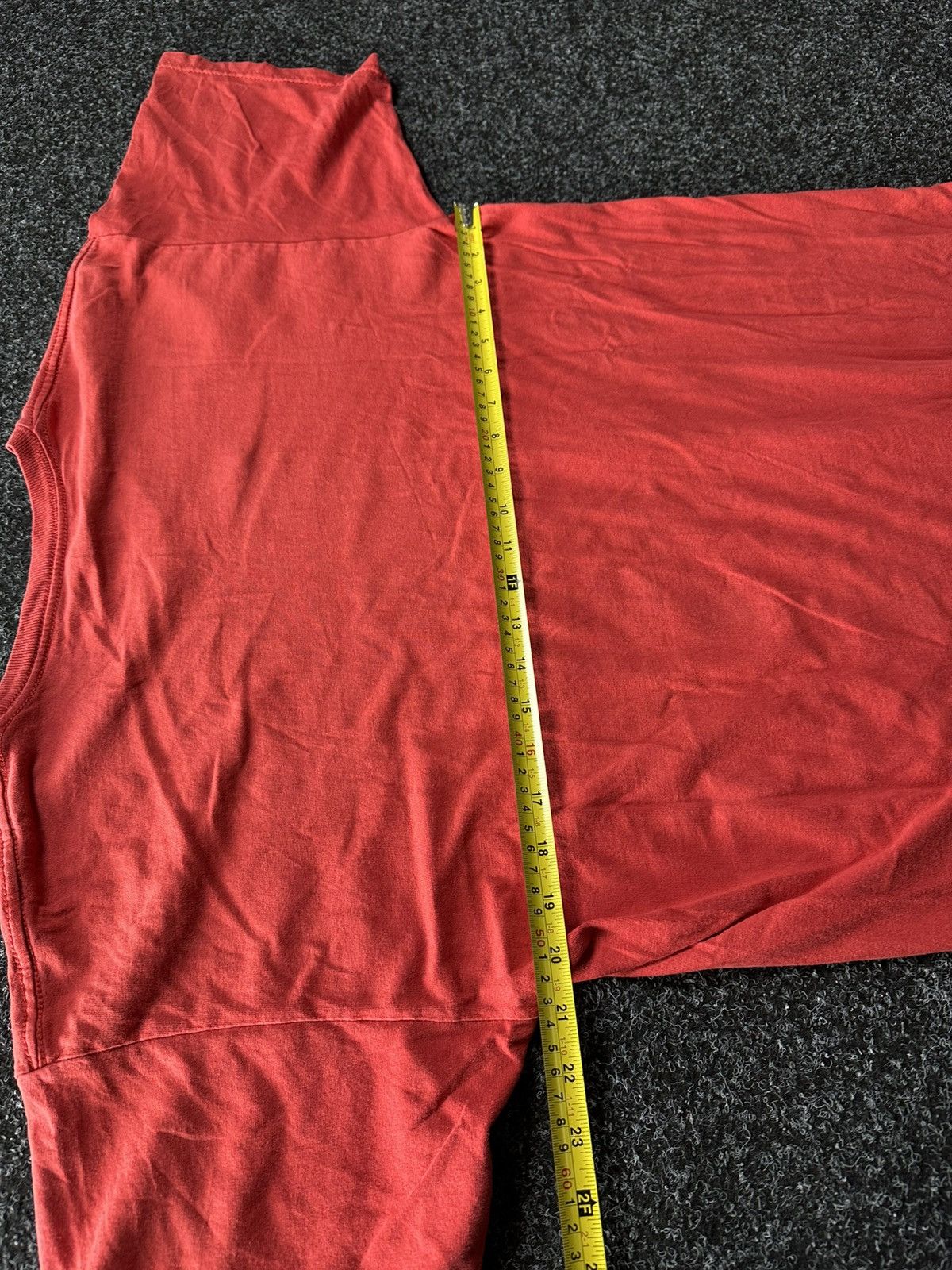 Oakley × Vintage 🚨 RARE OAKLEY CENTER LOGO BOXY FIT VINTAGE TEE Y2K OUTDOOR Size US L / EU 52-54 / 3 - 11 Thumbnail