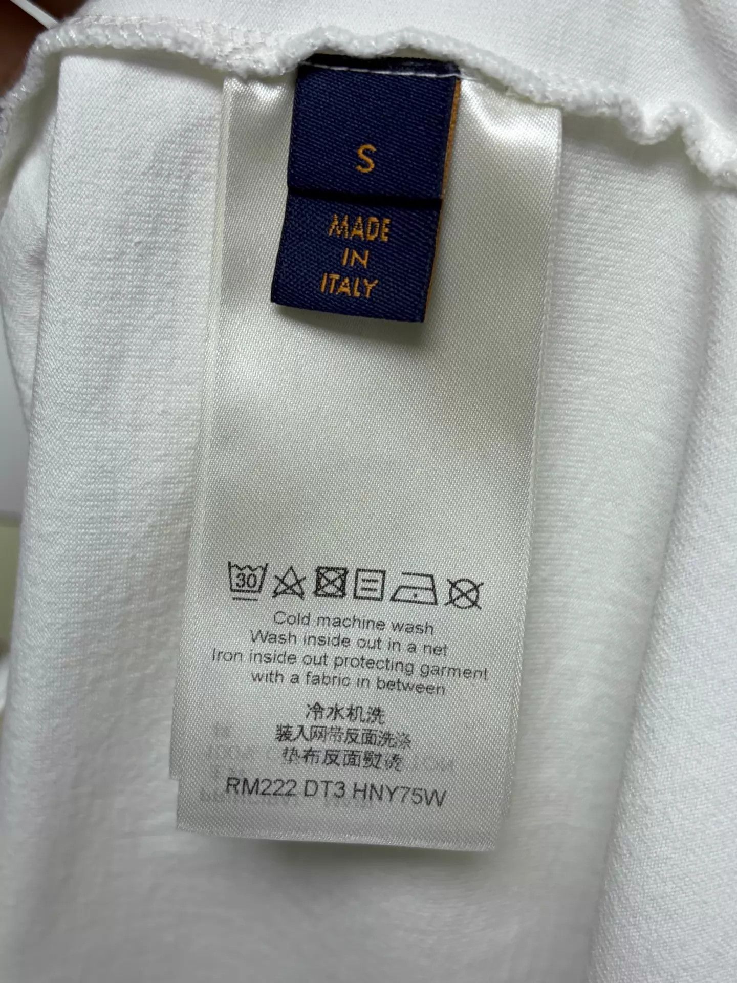 Louis Vuitton LV Signature Short Sleeve T-shirt S White IT Size US S / EU 44-46 / 1 - 4 Thumbnail