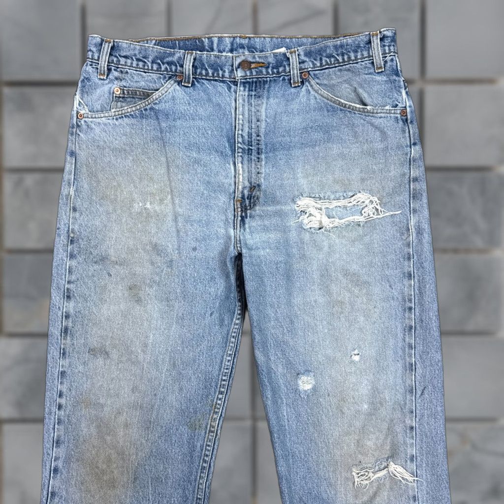 Levi's VINTAGE Levi's Jeans Mens 36x34 Blue 90s Orange Tab Thrashed 505 Work Denim Jeans Mens 90s Theme: 90s Size US 38 / EU 54 - 1 Thumbnail